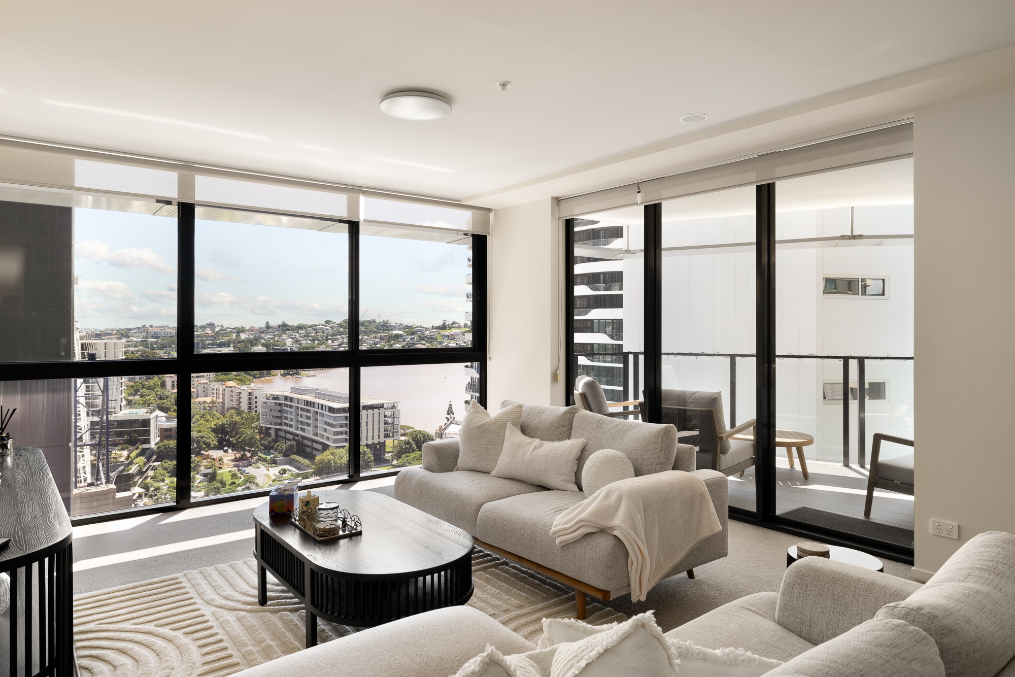 1906/30 Festival Place, Newstead, QLD 4006