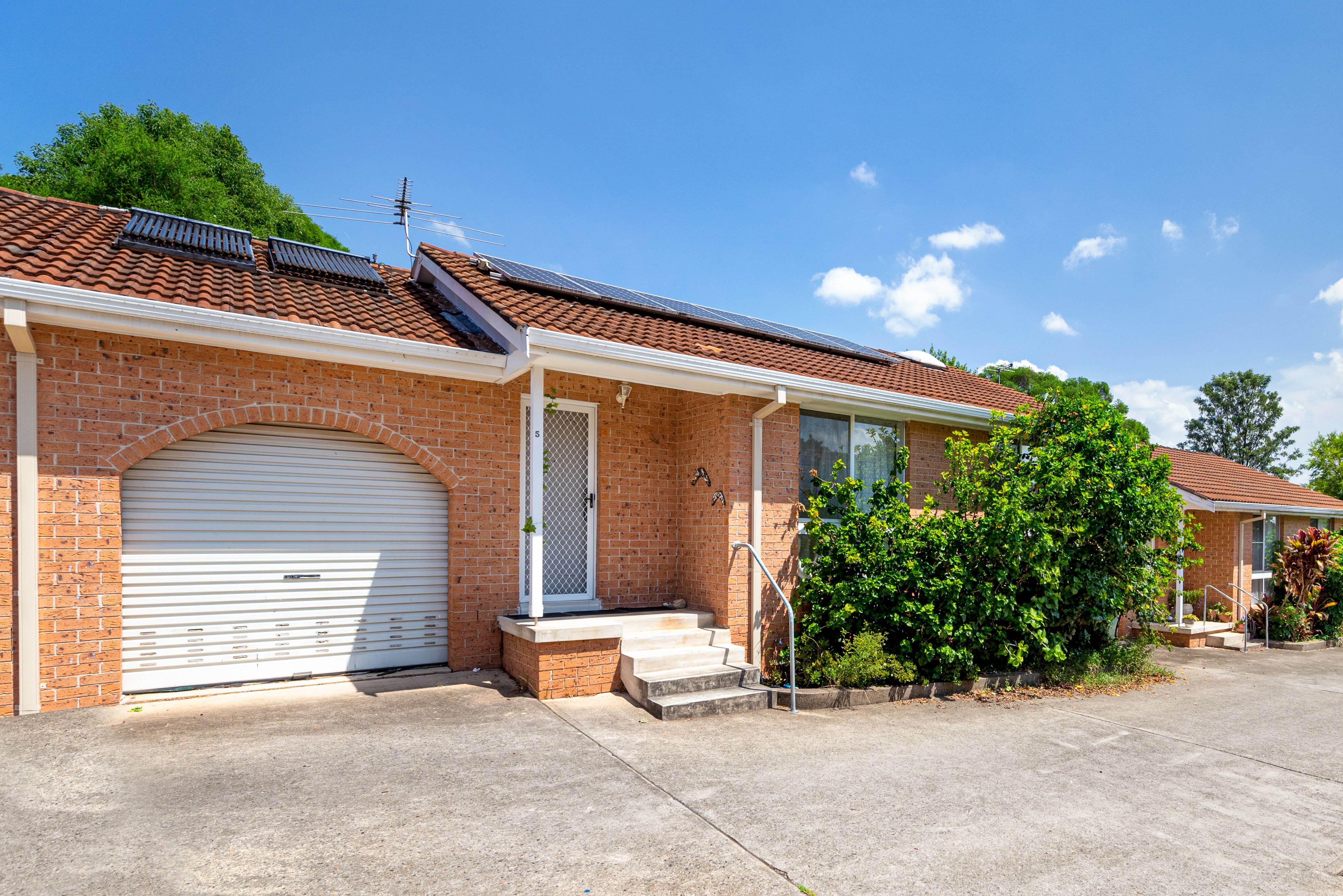 22 Lionel Street, Ingleburn NSW 2565