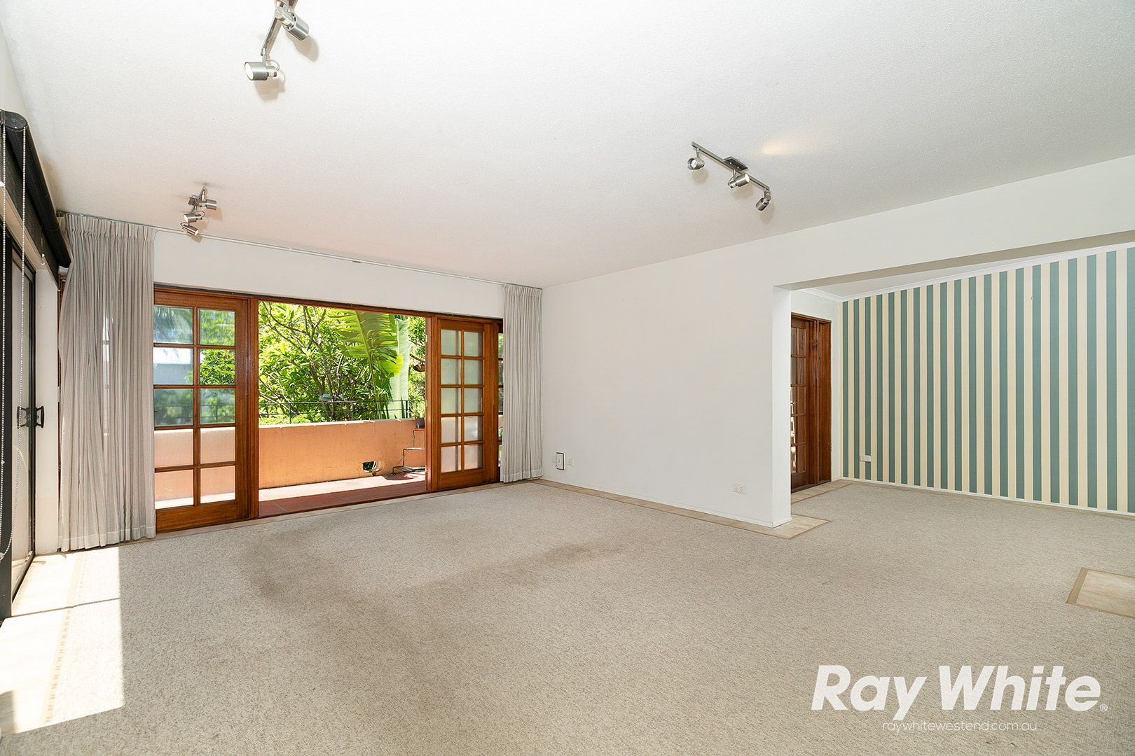 2/83 Gladstone Road, Highgate Hill, QLD 4101