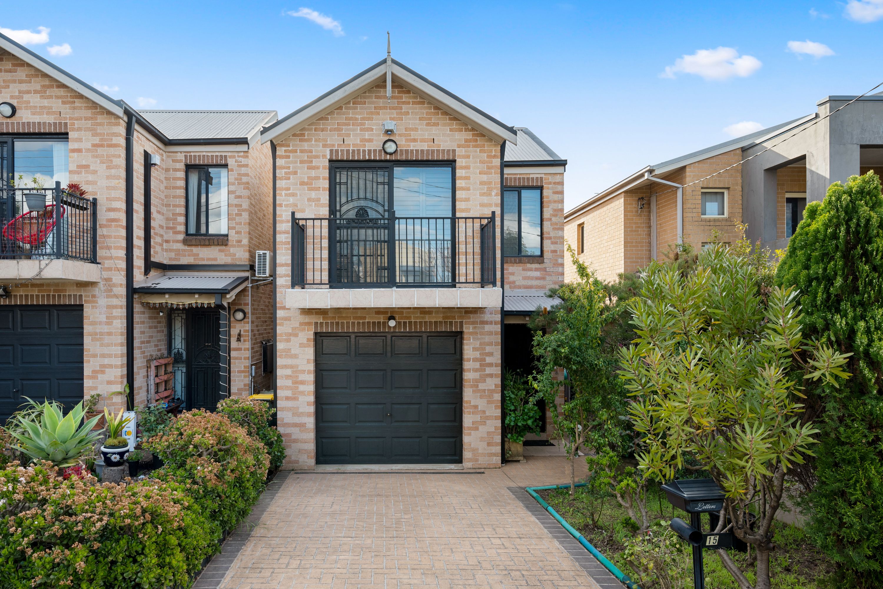15 Aubrey Street, Ingleburn, NSW 2565