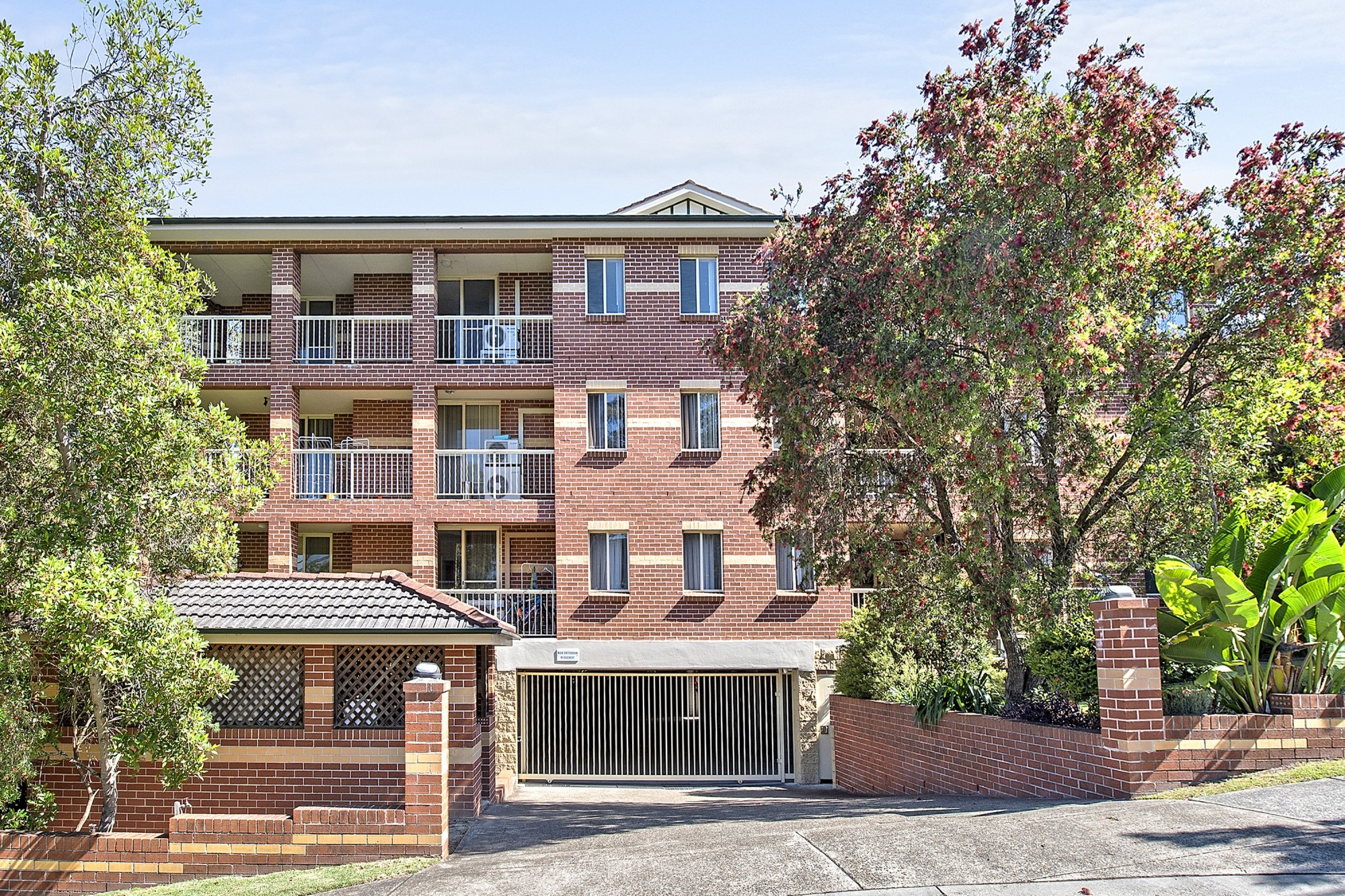 12/16-18 May Street, Hornsby, NSW 2077