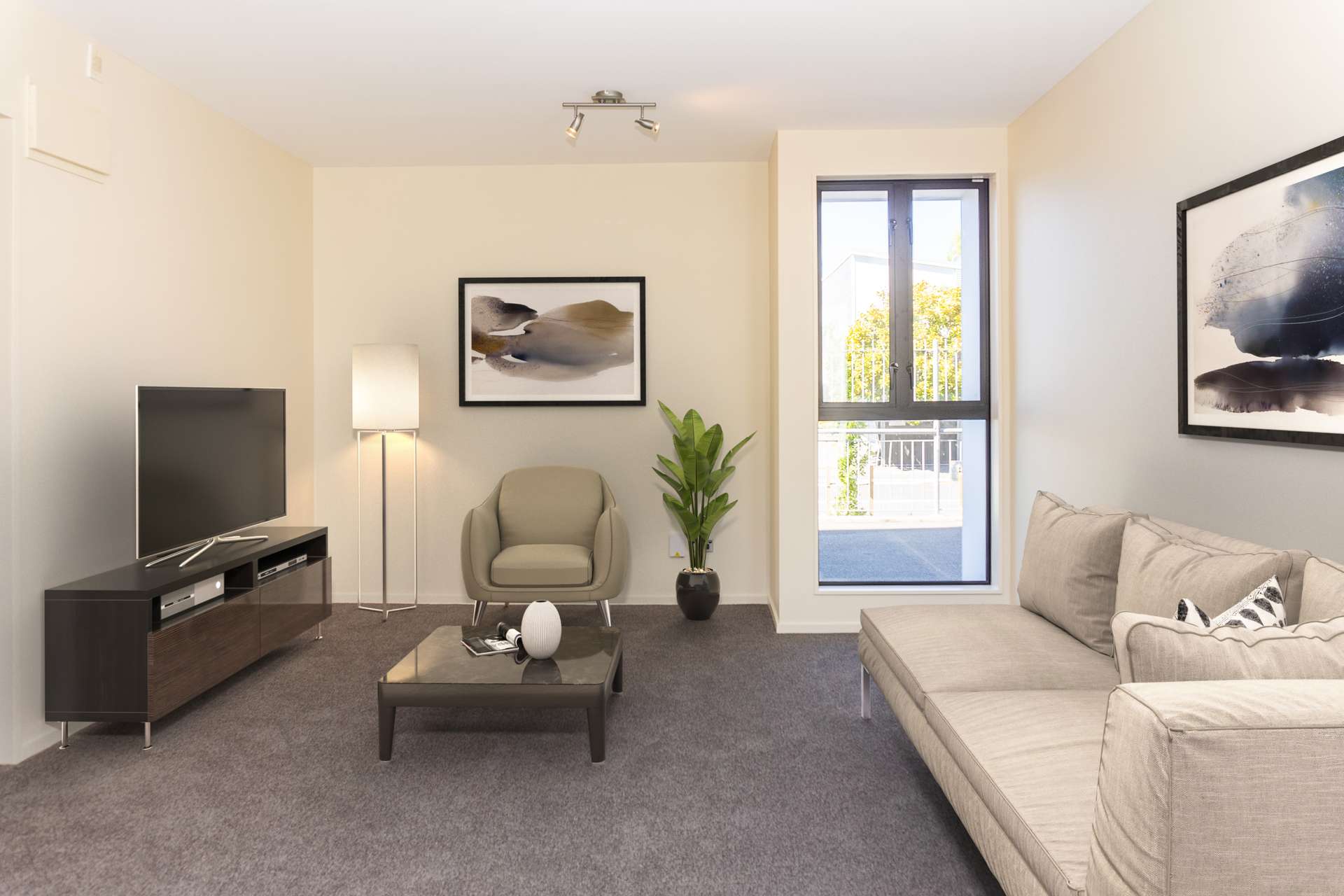 2/169 Fitzgerald Avenue photo 4