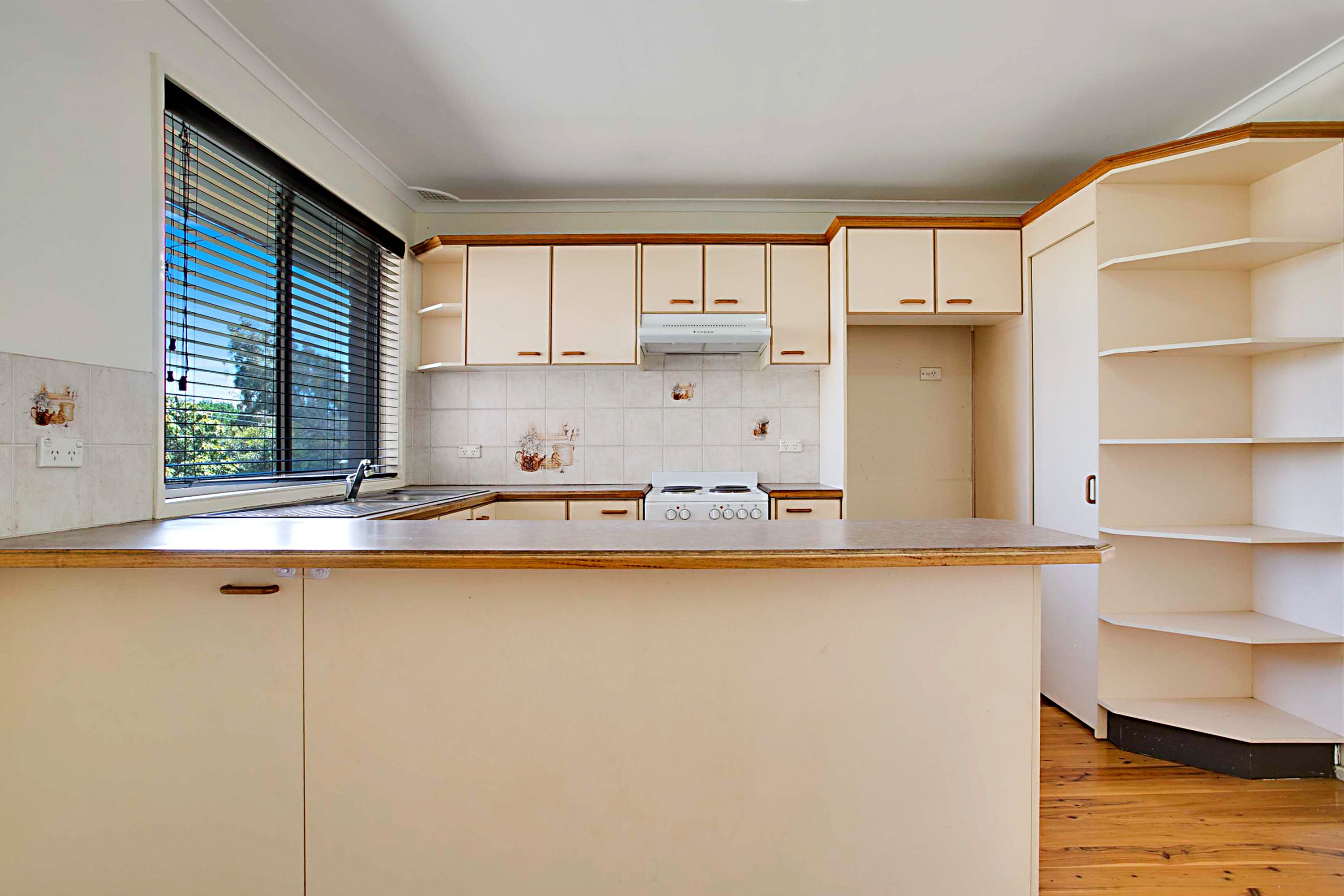 37 Rugby Street, Cambridge Park, NSW 2747