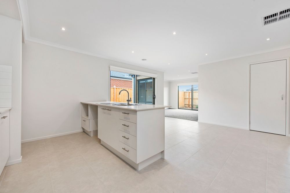 10 Ellen Way, Officer, VIC 3809
