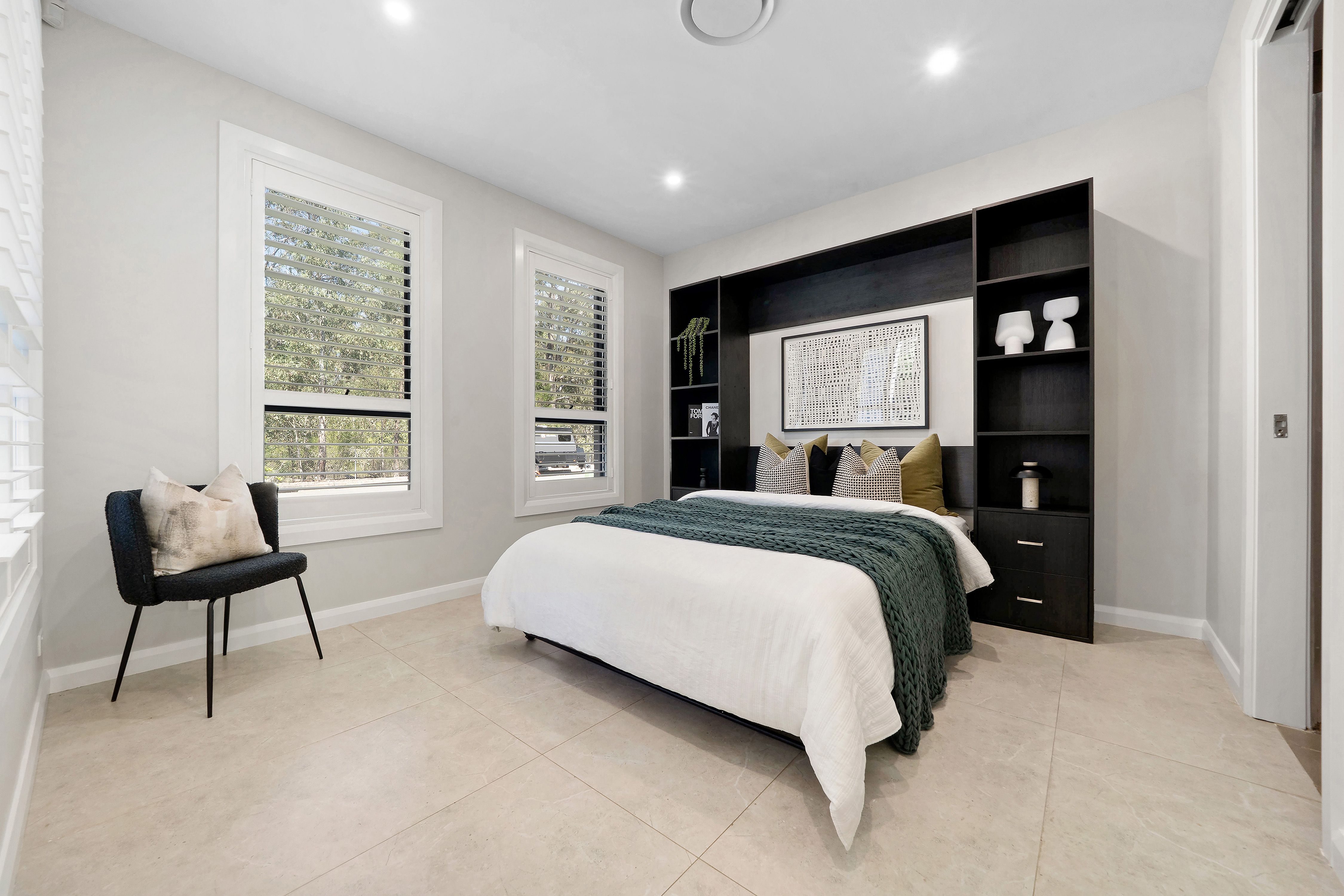21 Emmaus Road — photo 15 of 27
