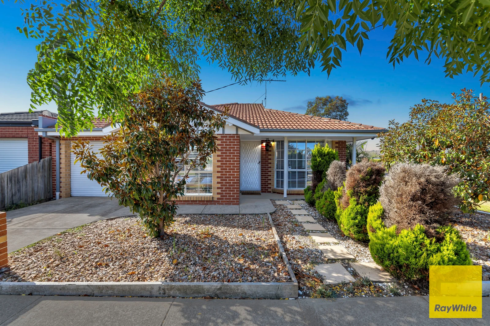 50 May Avenue, Altona Meadows, VIC 3028