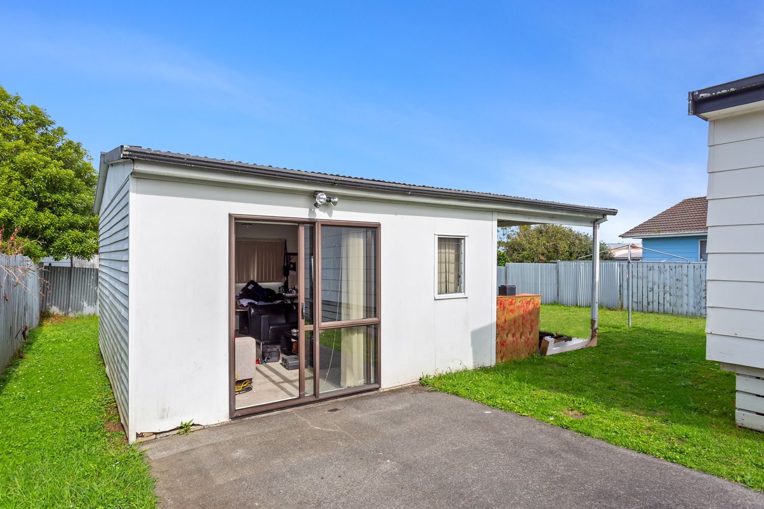 86 Burundi Avenue, Clendon Park, Manukau City