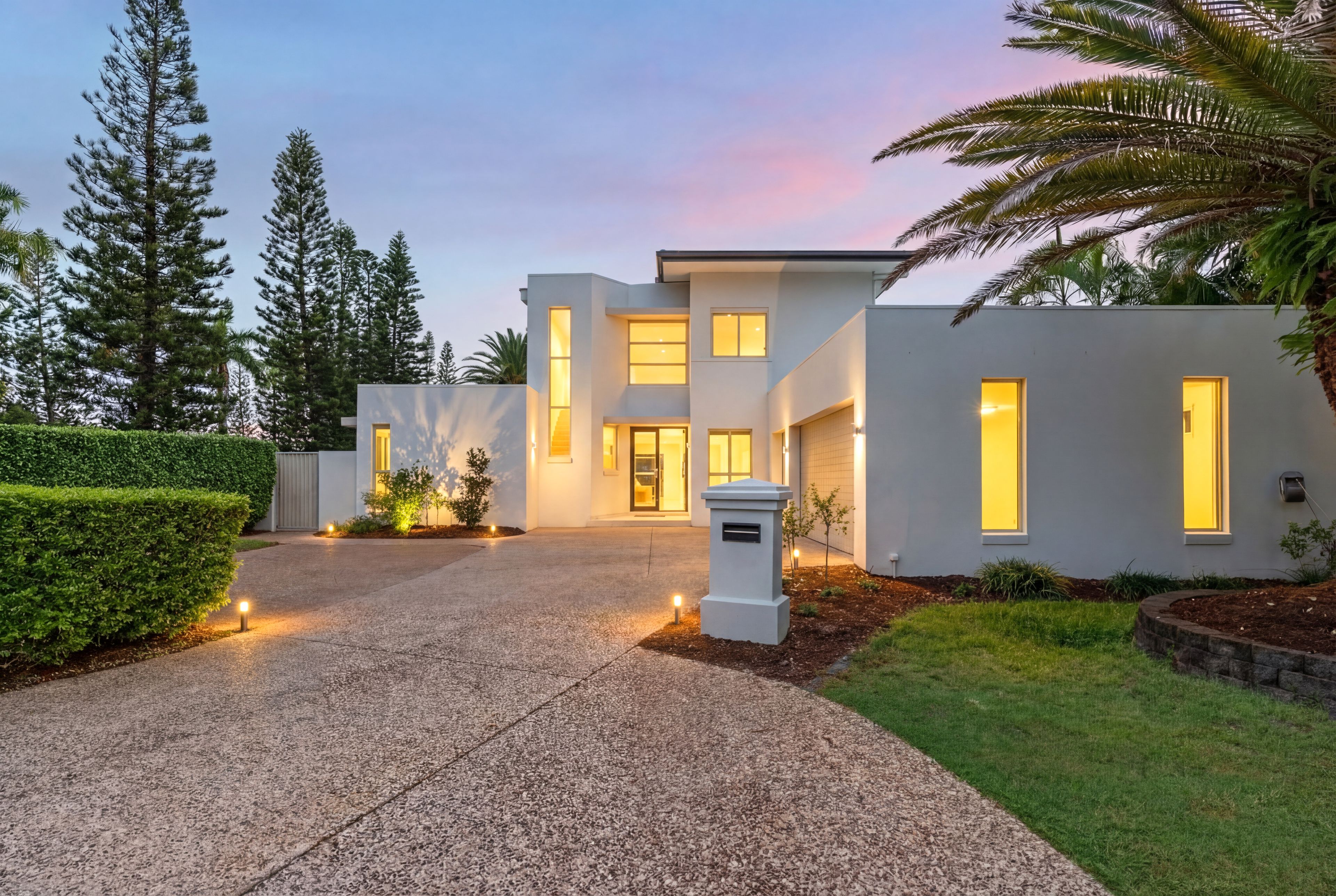 2301 Belmont Court East — photo from Ray White Runaway Bay