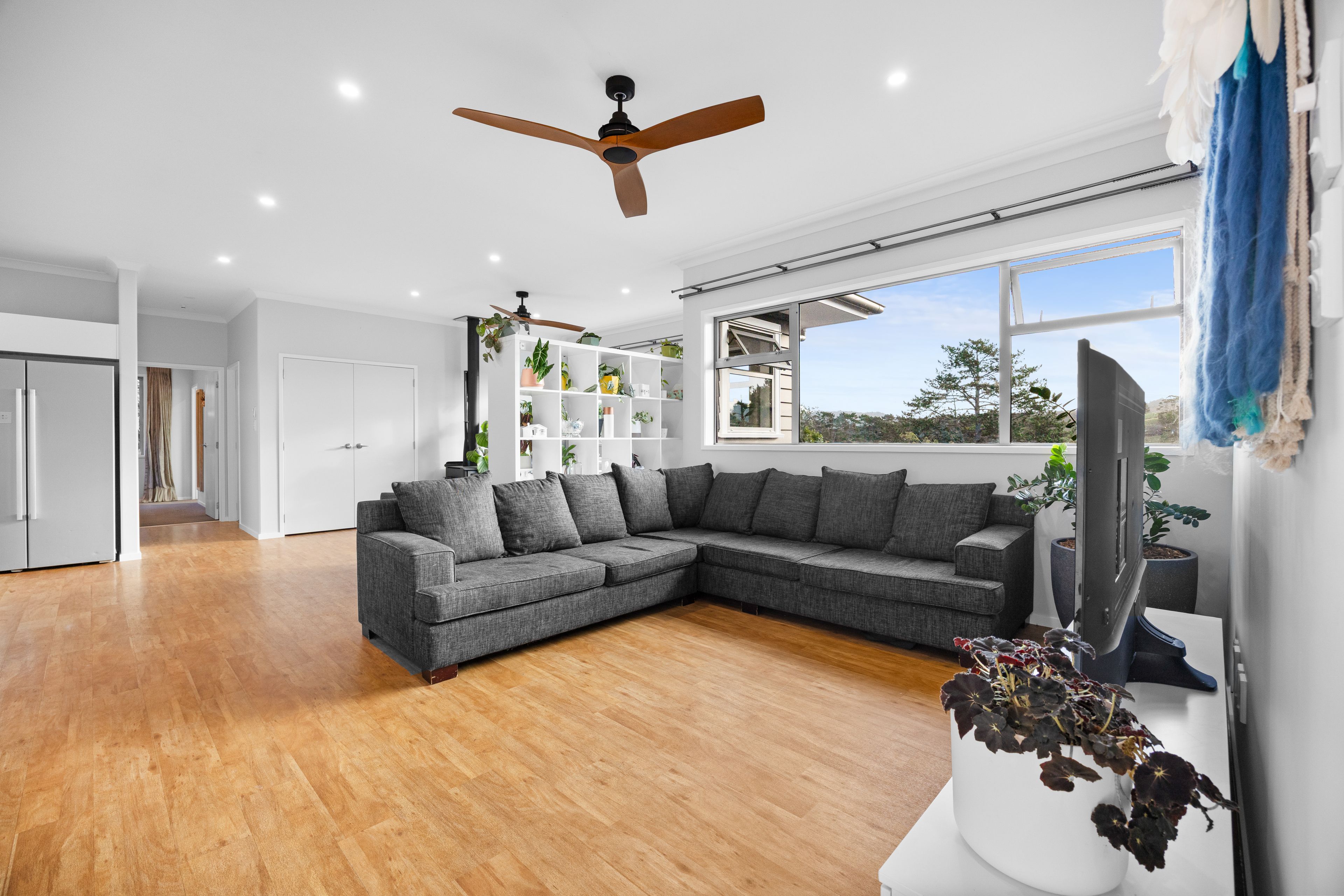 101 Waitakere Road, Waitakere, Waitakere City