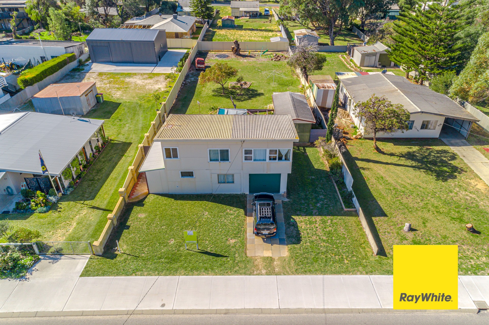 95 Gingin Road, Lancelin, WA 6044