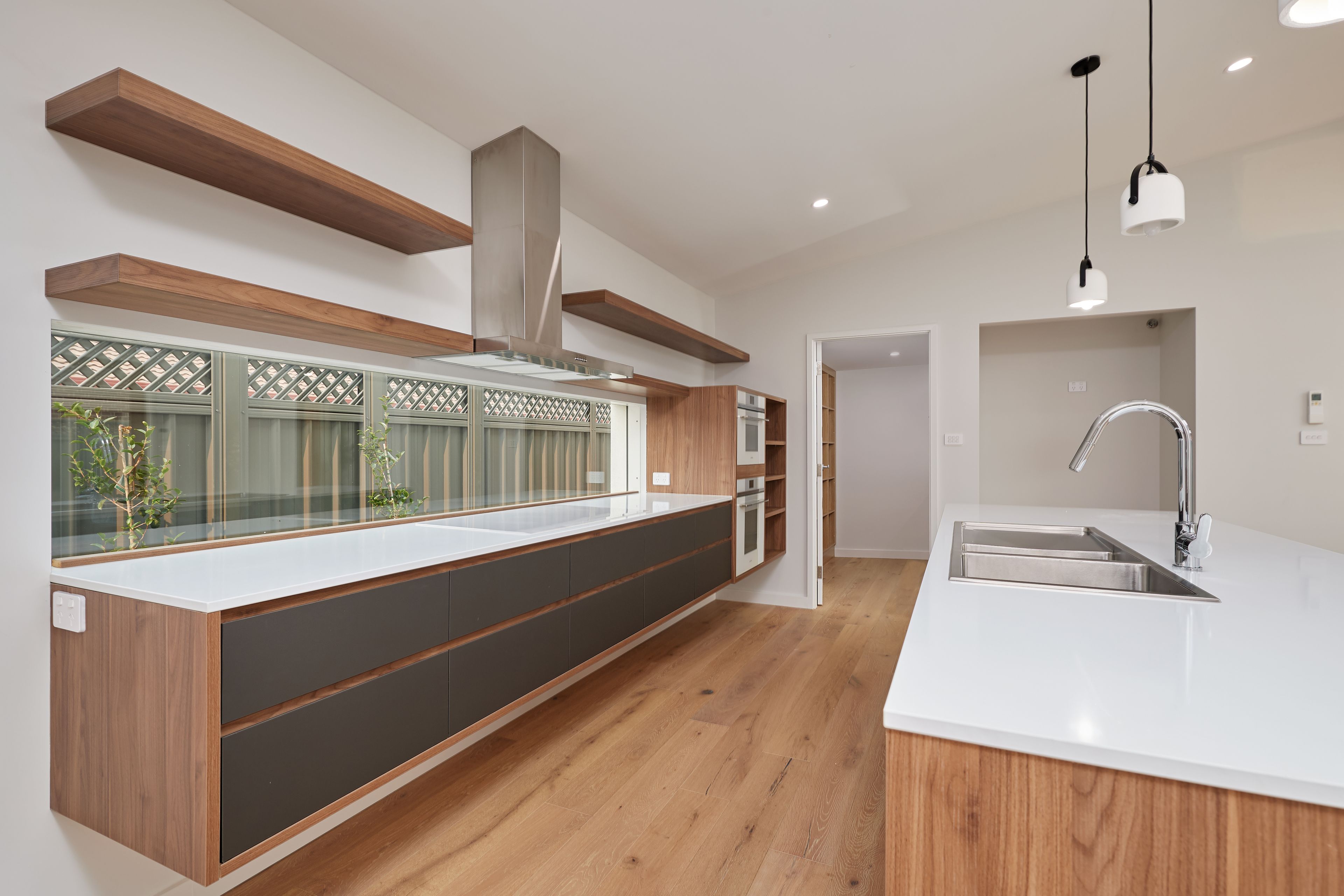 69 Thorne Street, Wagga Wagga, NSW 2650
