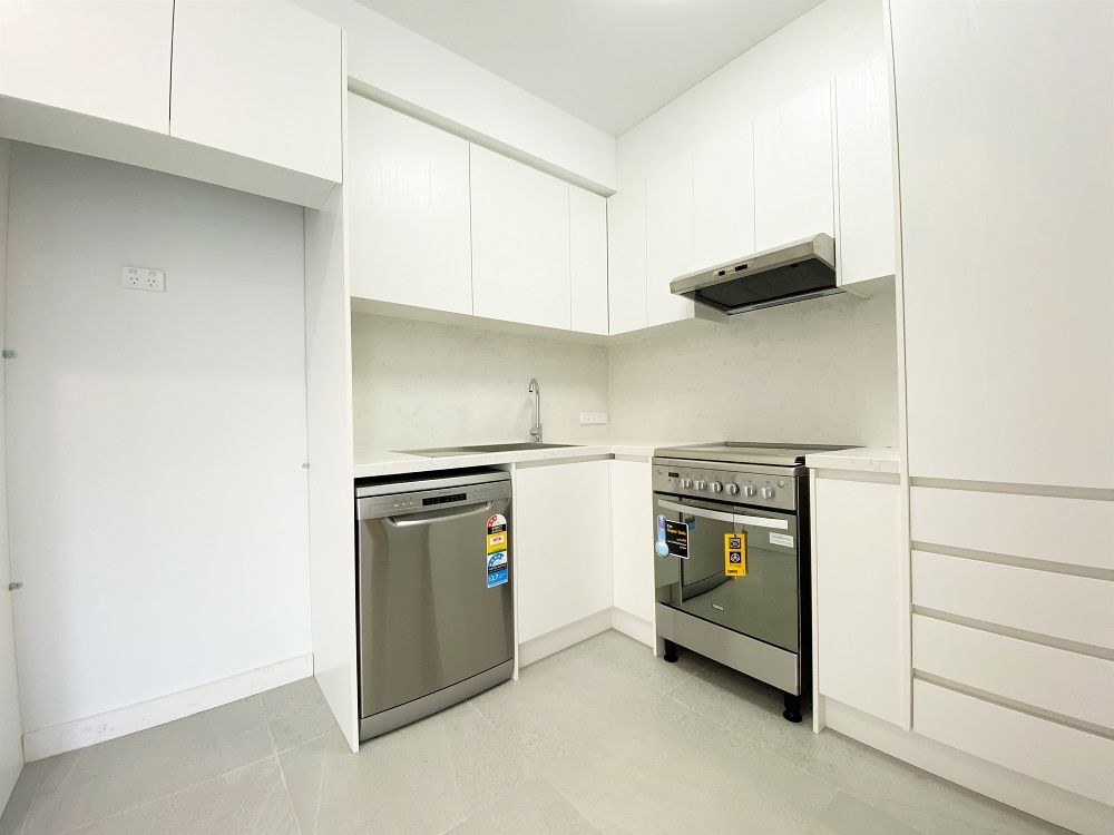 1a Boden Circuit, Oran Park, NSW 2570