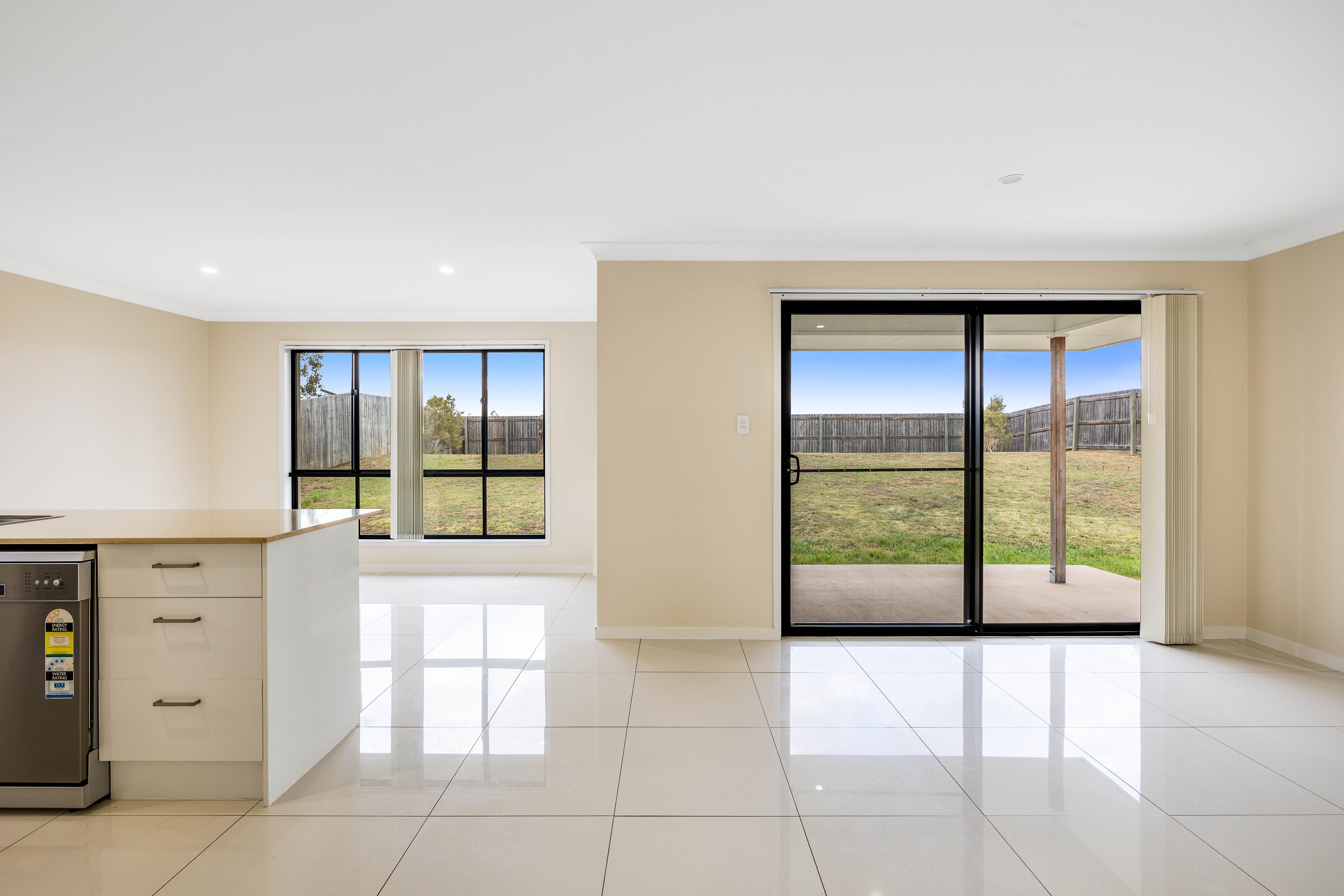 22 Magpie Drive, Cambooya, QLD 4358
