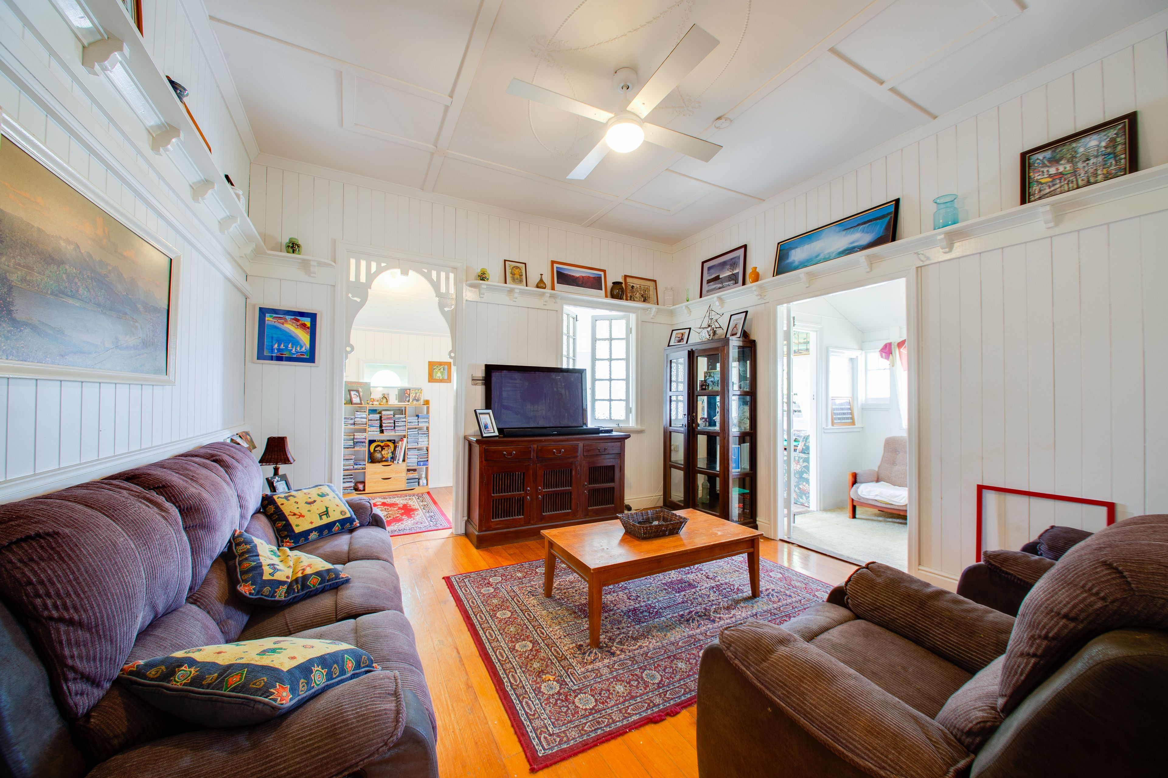110 Blackstone Road, Silkstone, QLD 4304