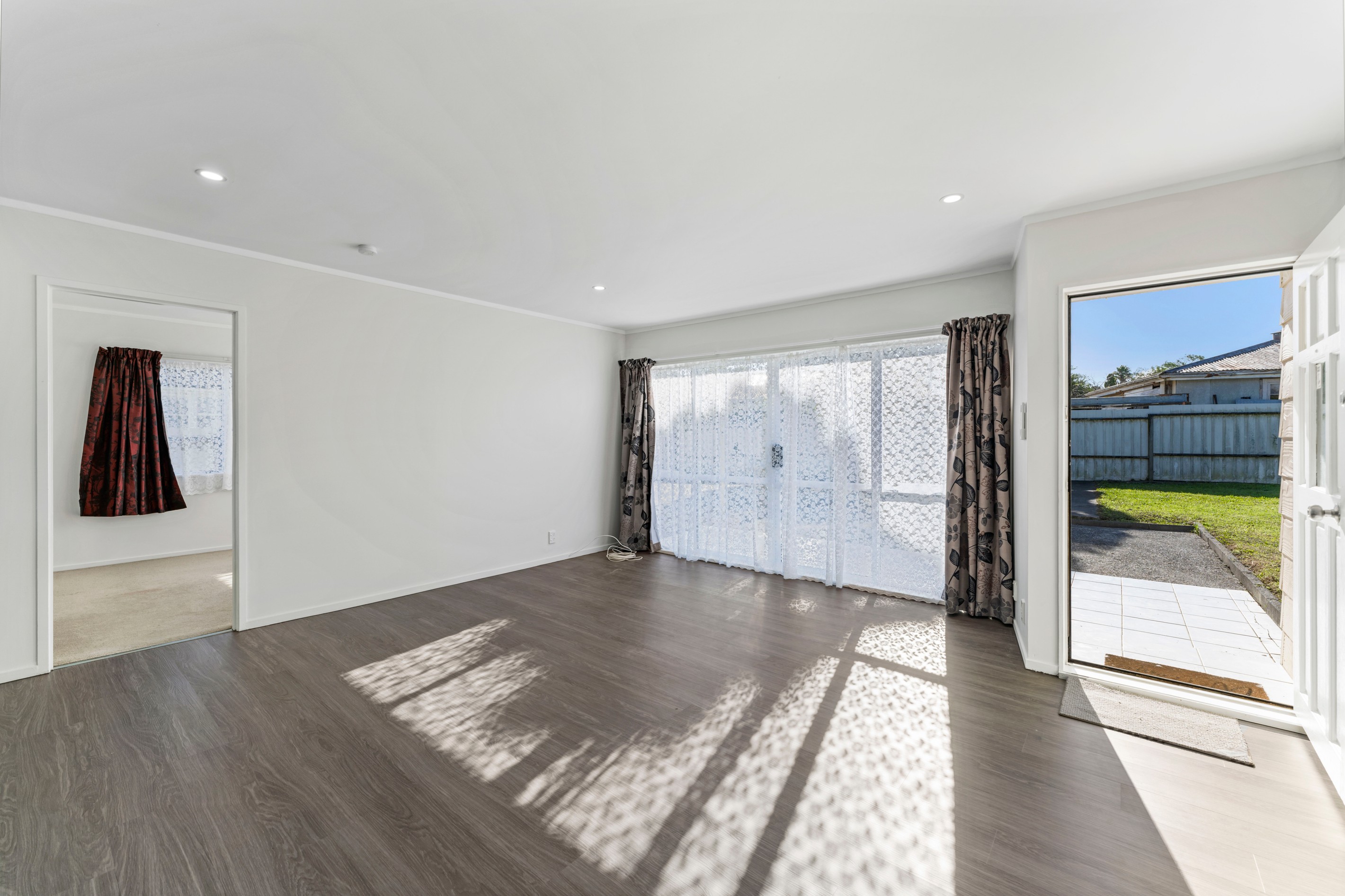 2/3 Ellen Street, Manurewa, Manukau City
