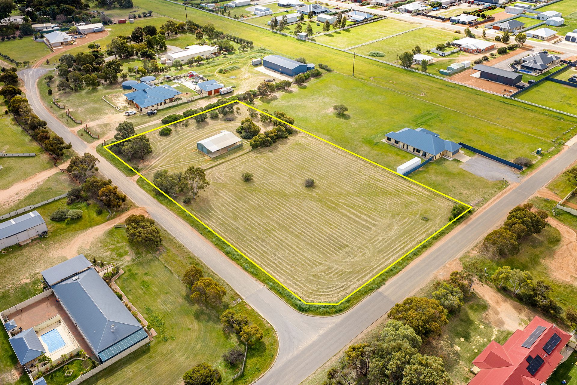 2 Peppin Place, Deepdale, WA 6532