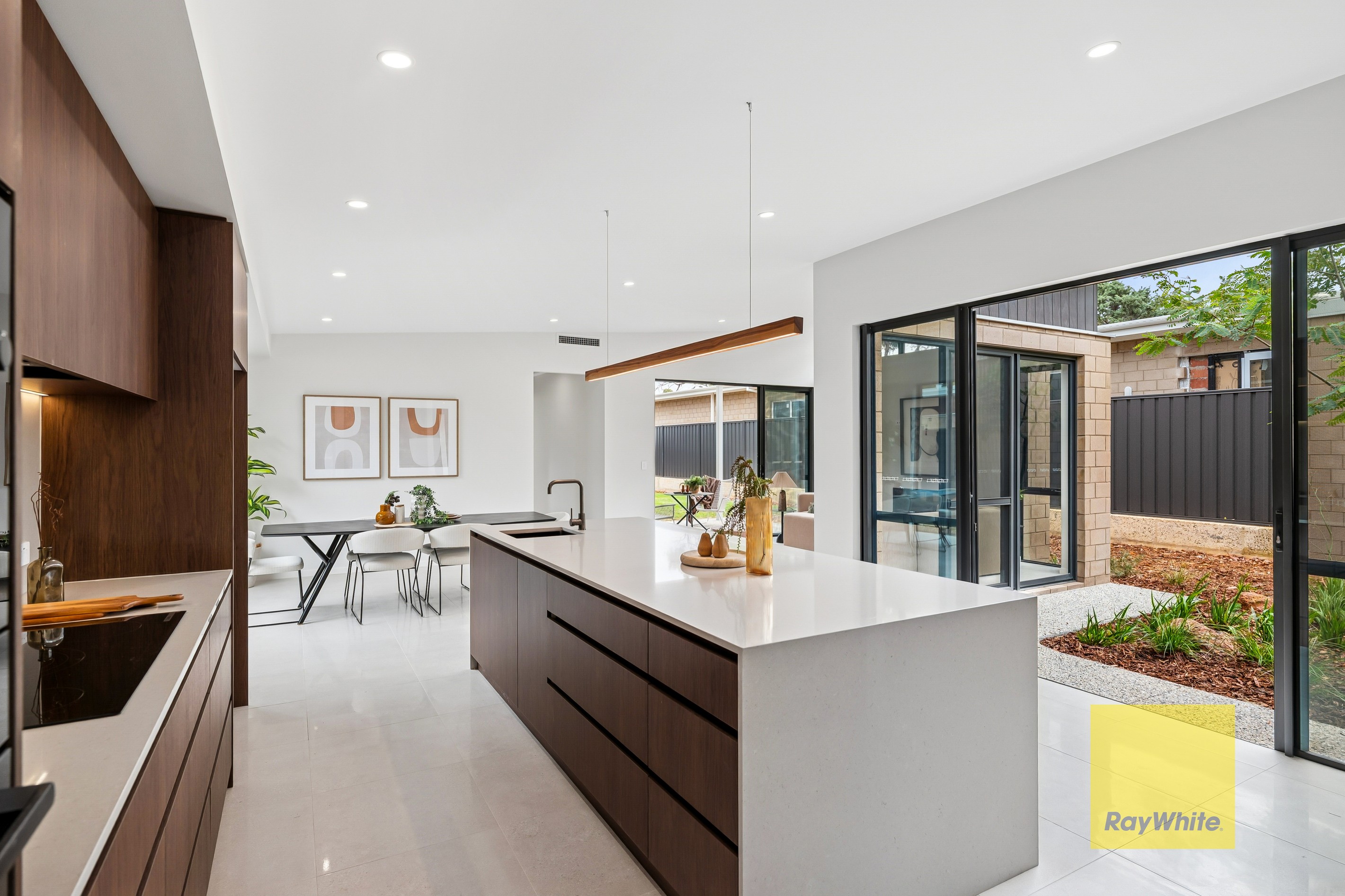 13 Crestview Crescent, Kalamunda, WA 6076