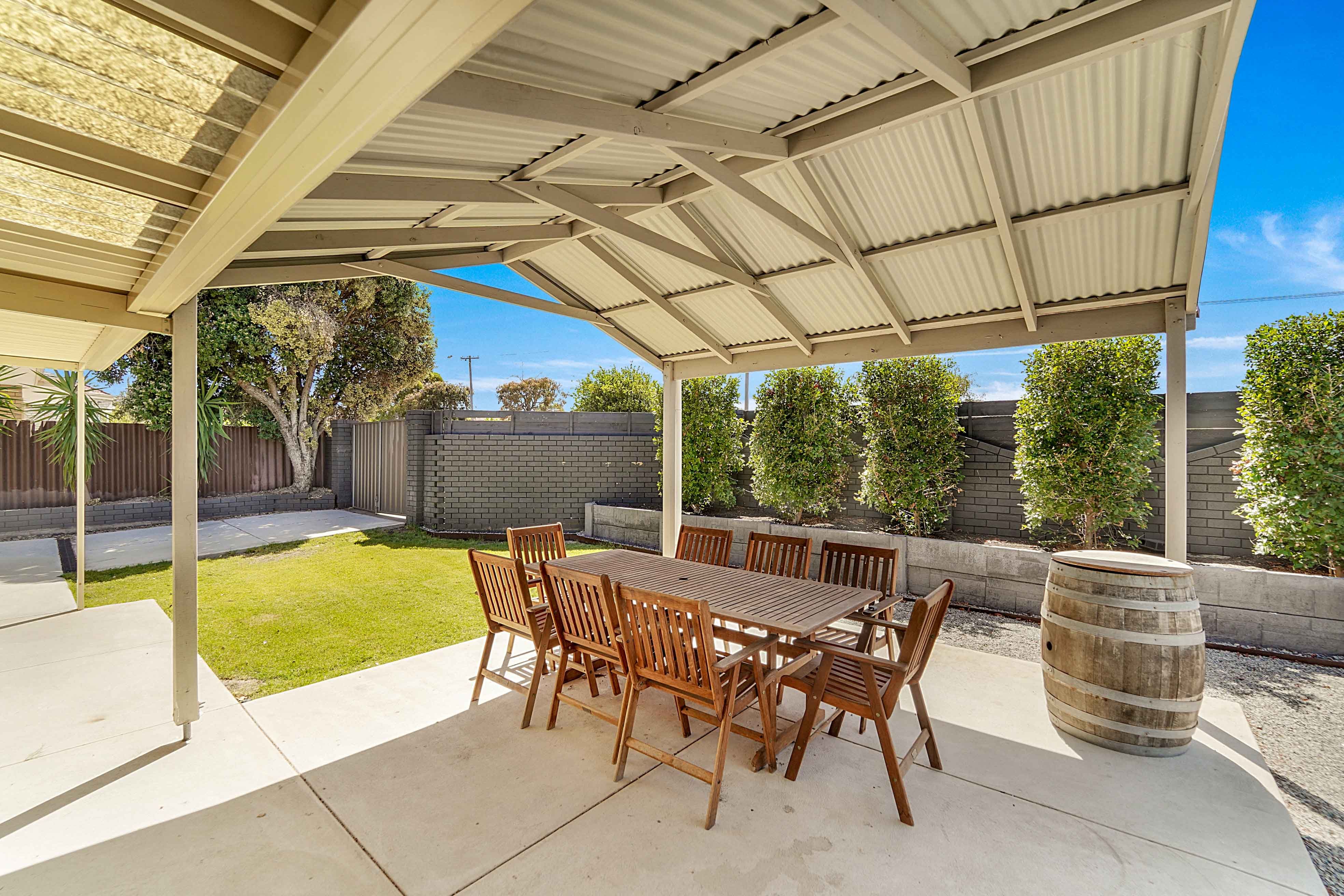 31 Newcomen Road, Stirling WA 6021