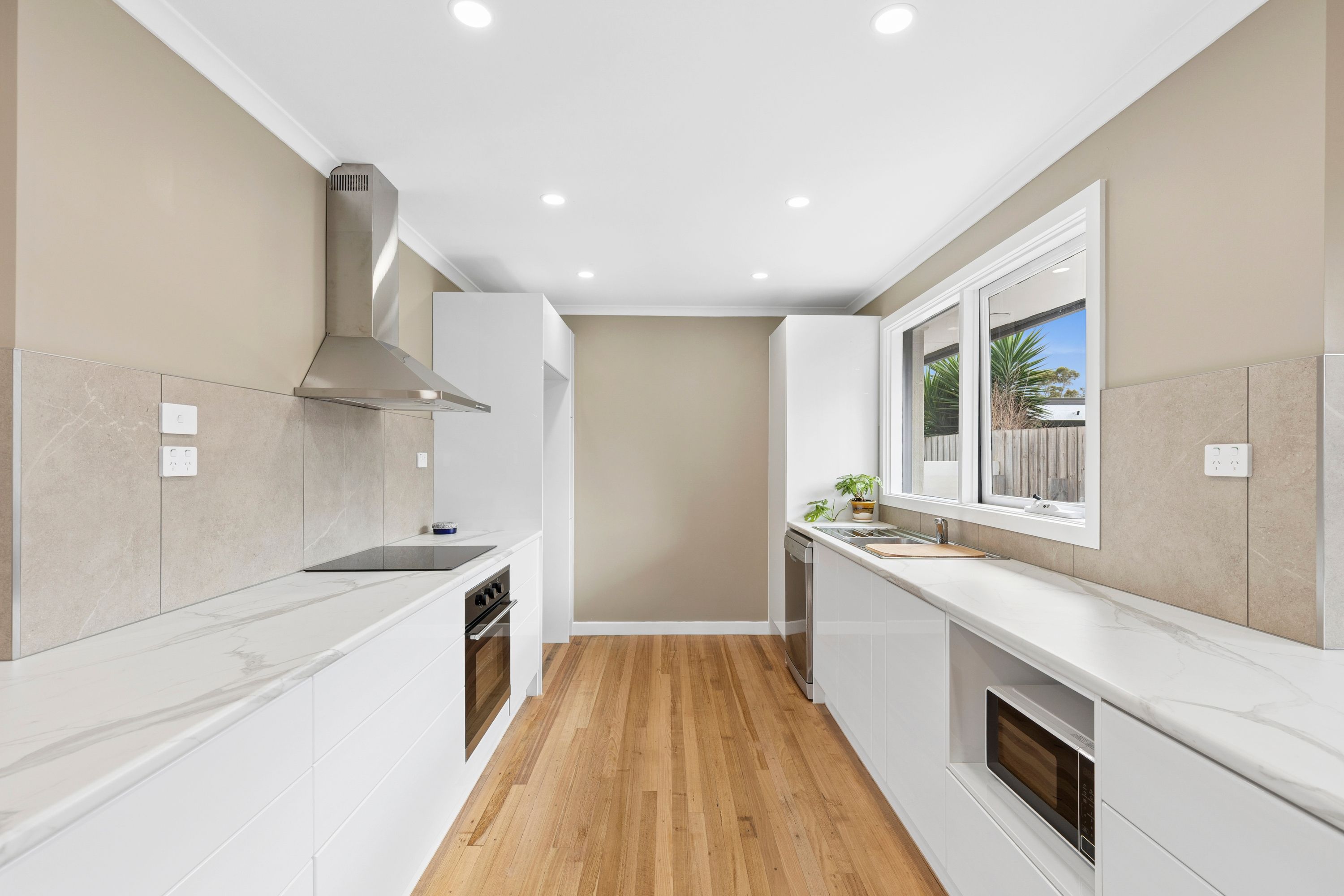 3 Joshua Court — photo 4 of 12