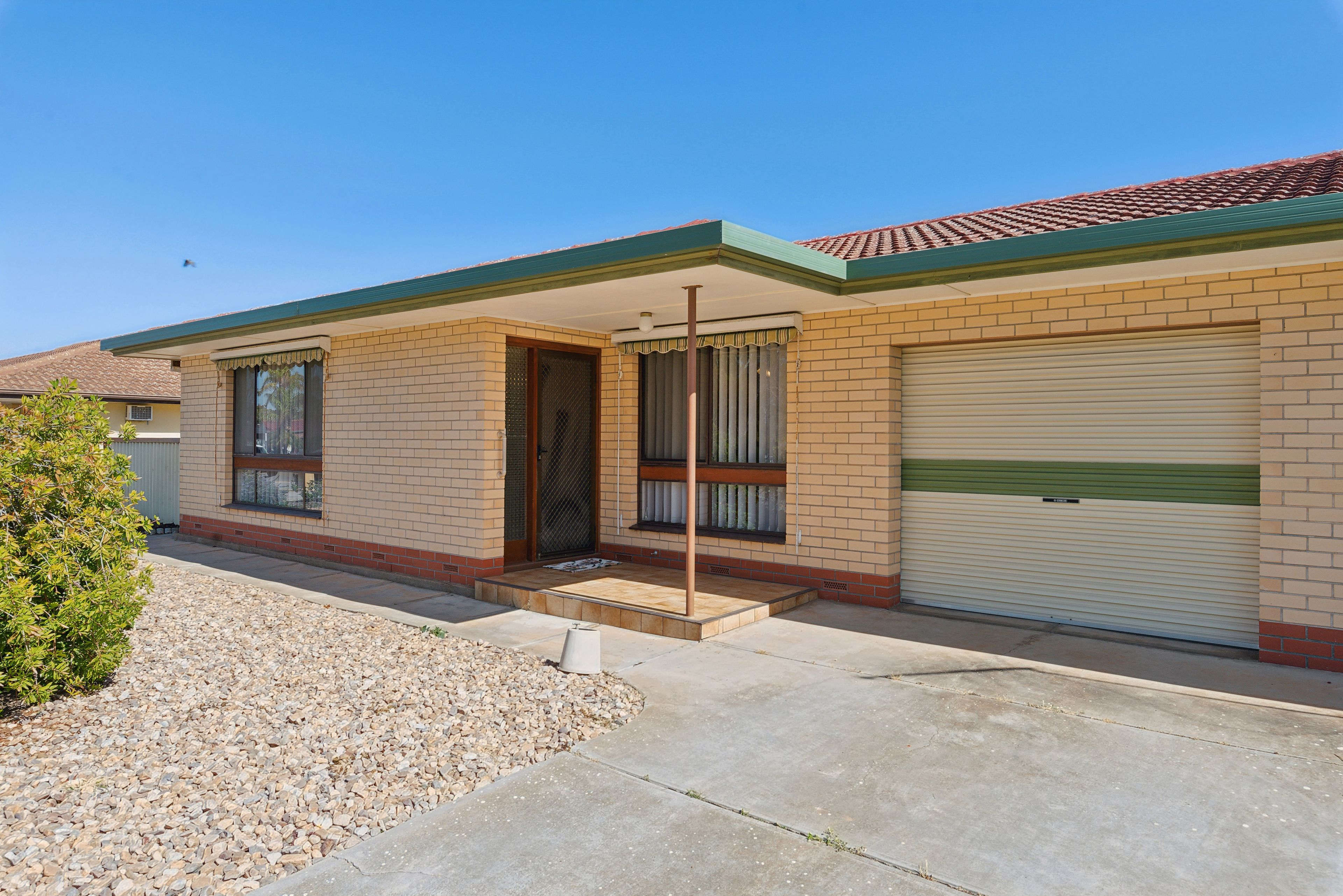 2/38 Sir Ewen Waterman Avenue, North Haven, SA 5018