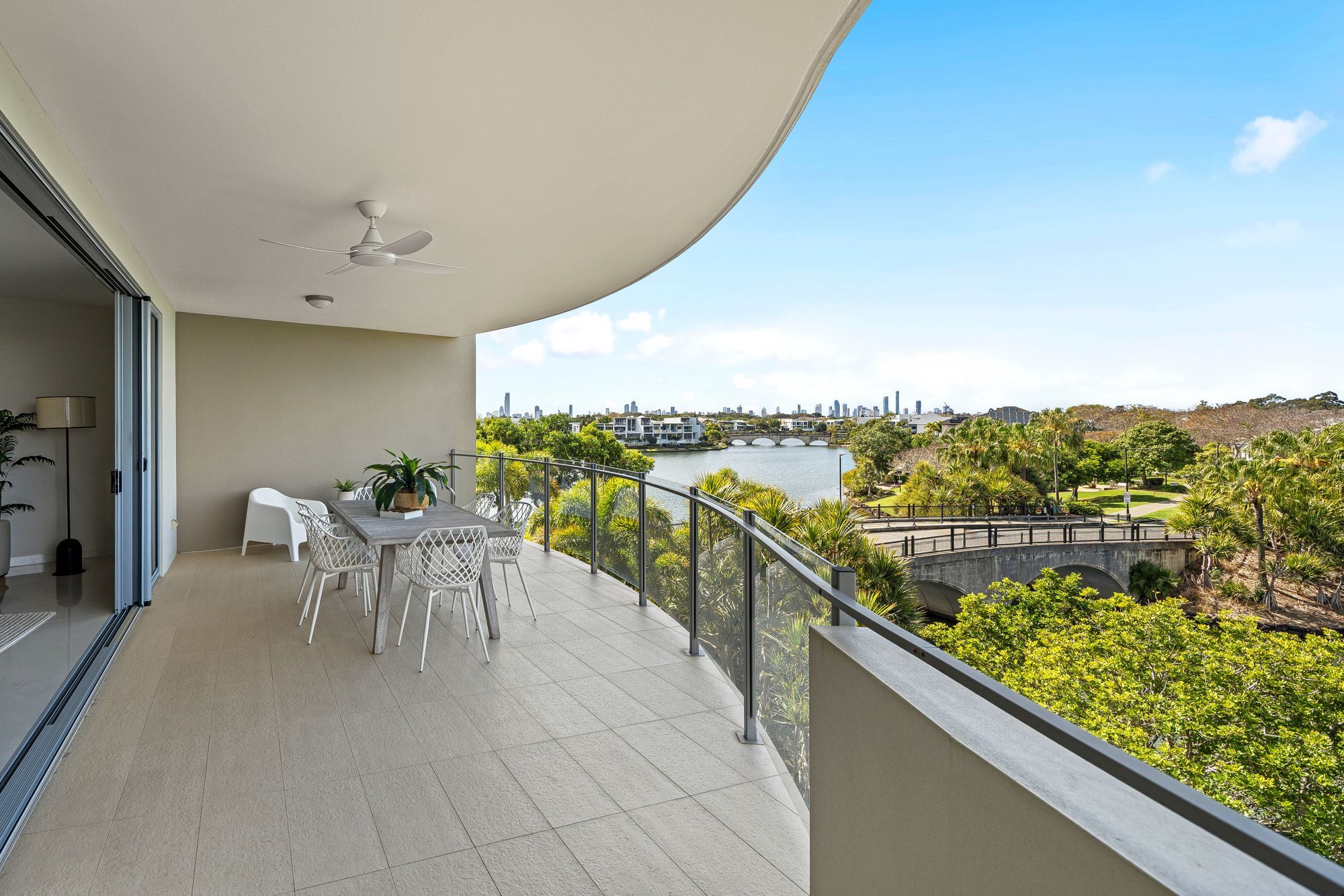 17/3046 Quay South Drive — photo 18 of 30