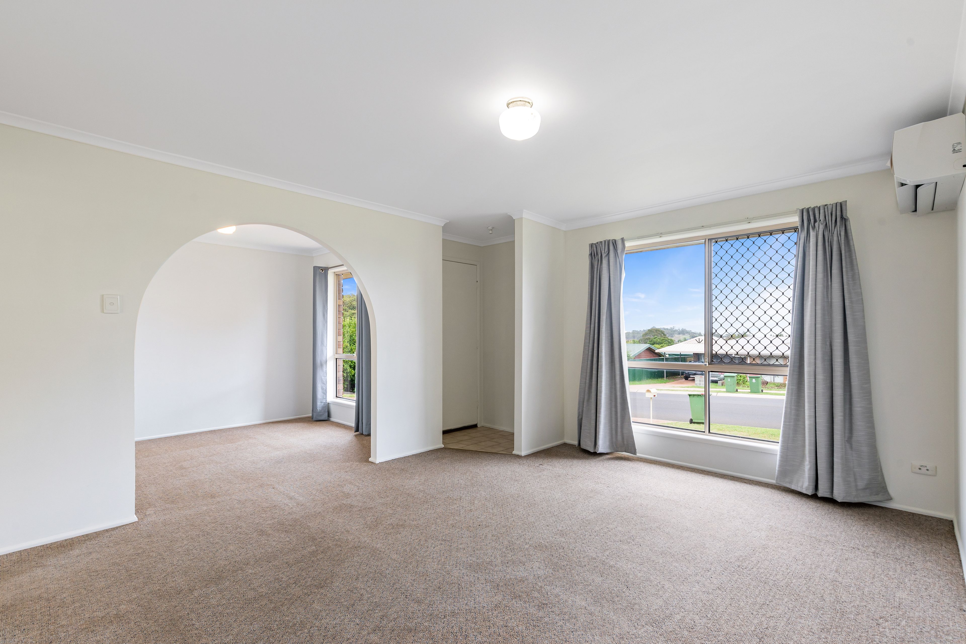 614 Greenwattle Street, Newtown, QLD 4350