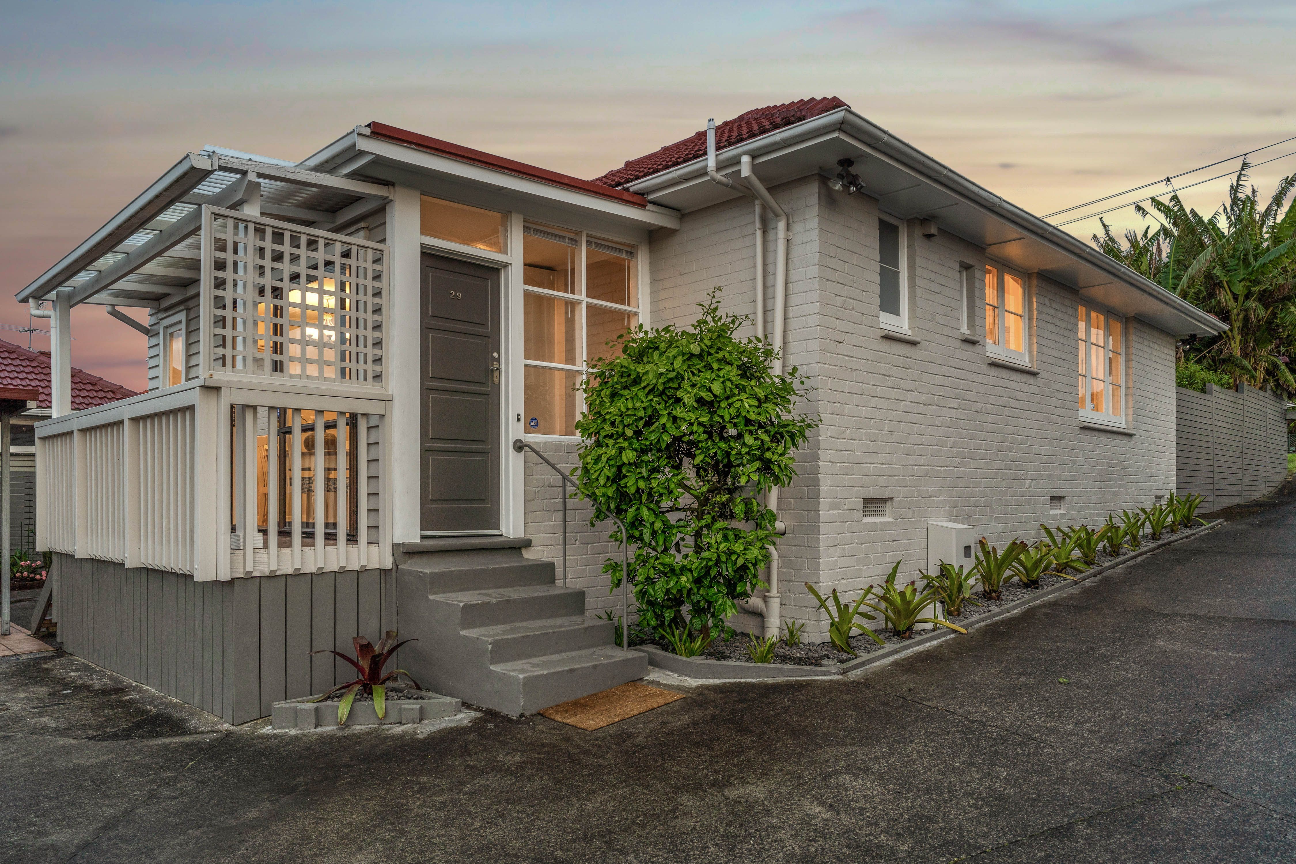 29 Stamford Park Road, Mount Roskill, Auckland City