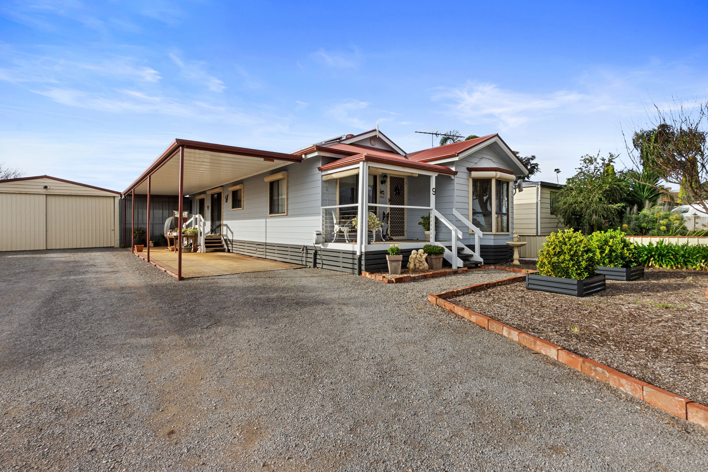 9 Clinton Road, Maitland, SA 5573
