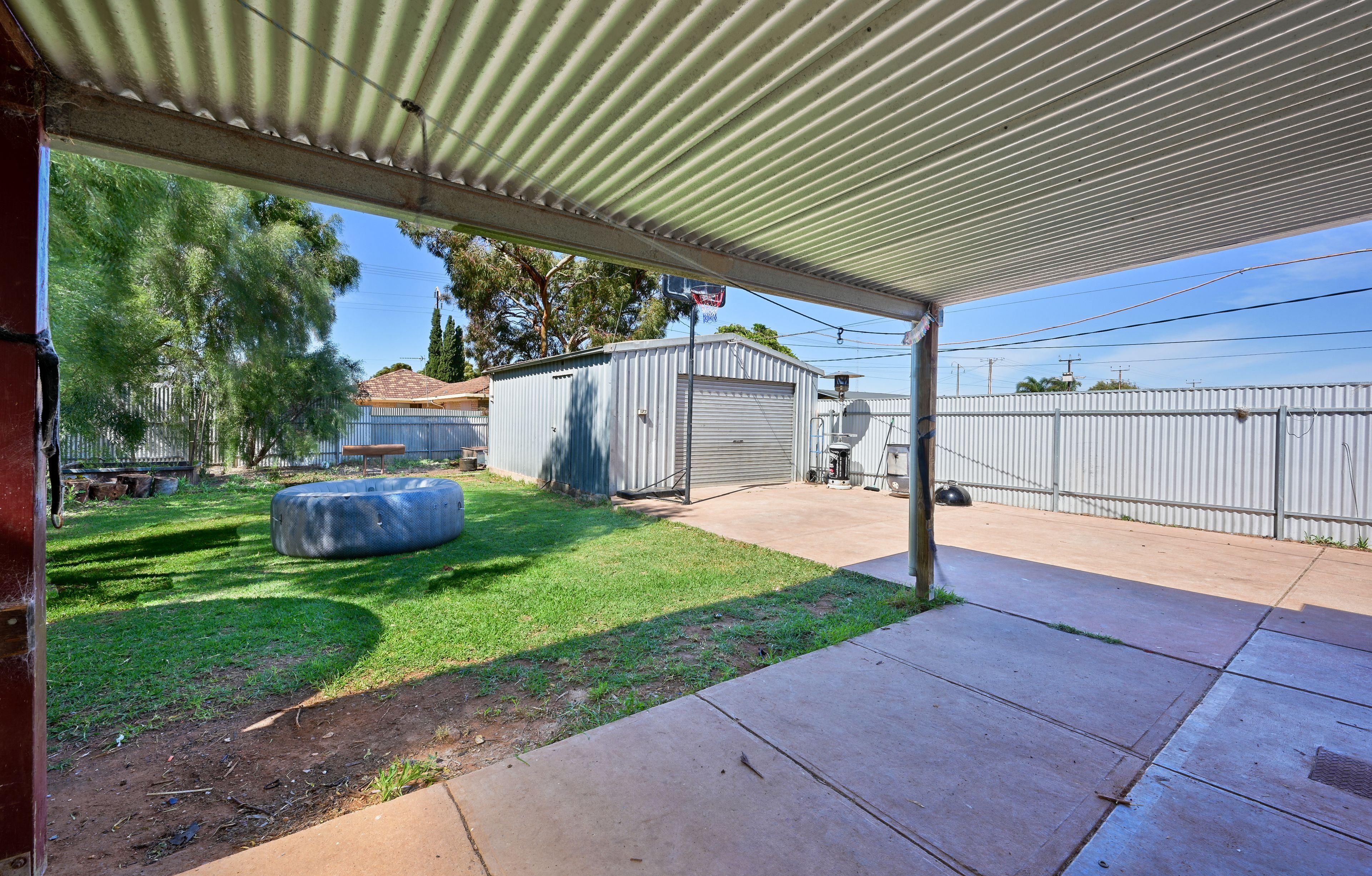 27 Knight Street — photo 11 of 12