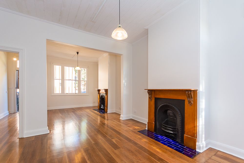 73 Hutchinson Street, St Peters, NSW 2044