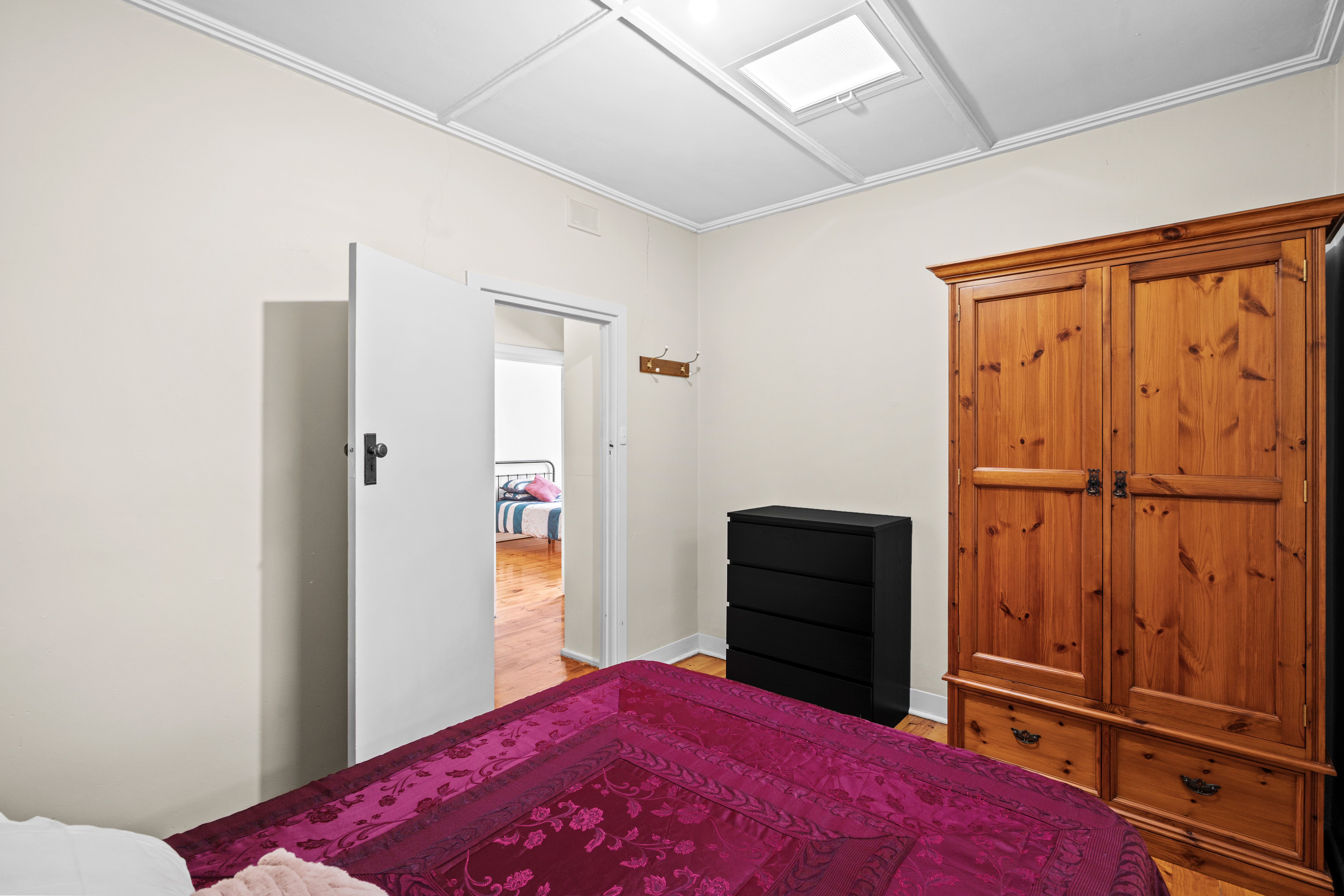 25 Garland Avenue — photo 11 of 22