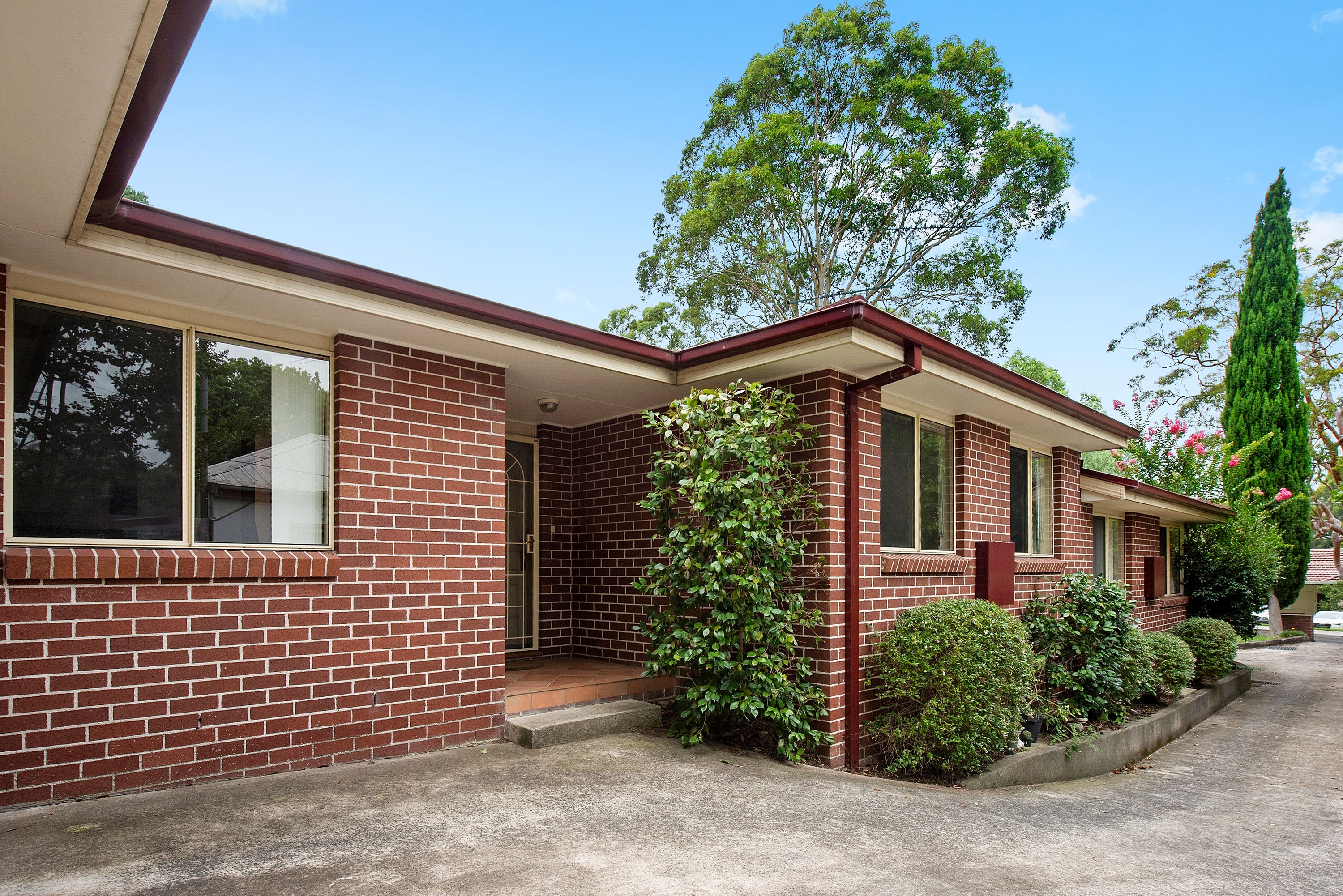 37 Neridah Avenue