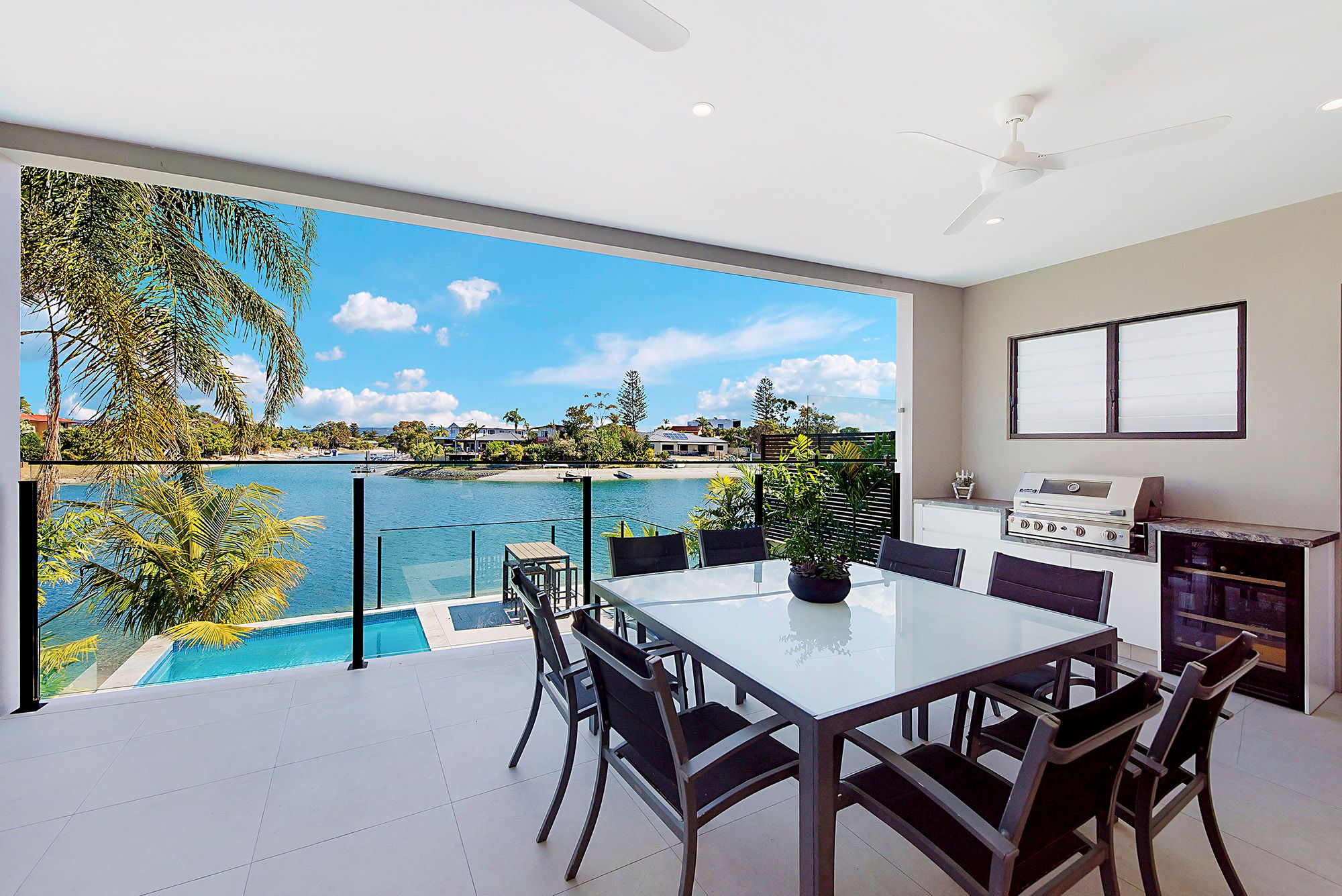 60 Avanti Street, Mermaid Waters, QLD 4218