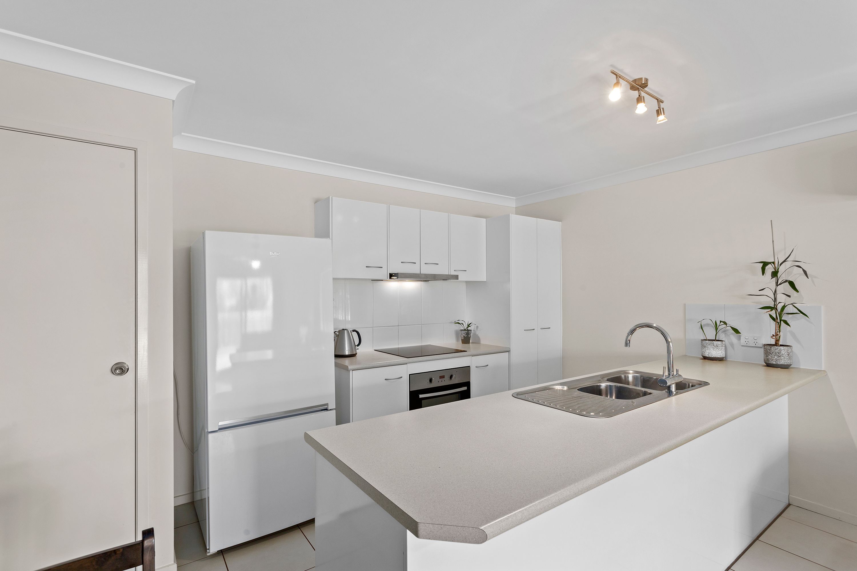 20 Joann Court, Oakey, QLD 4401