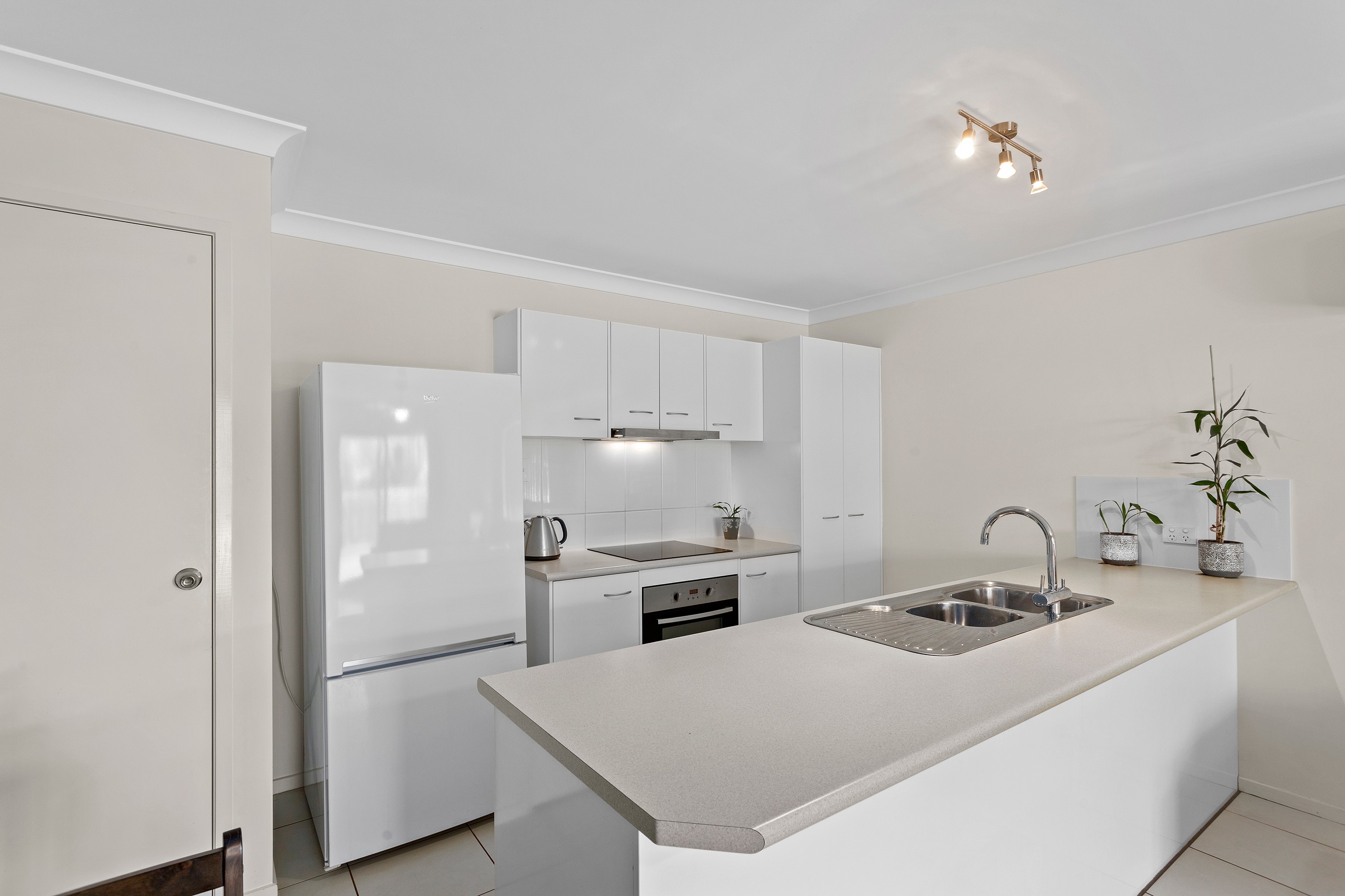 20 Joann Court, Oakey, QLD 4401