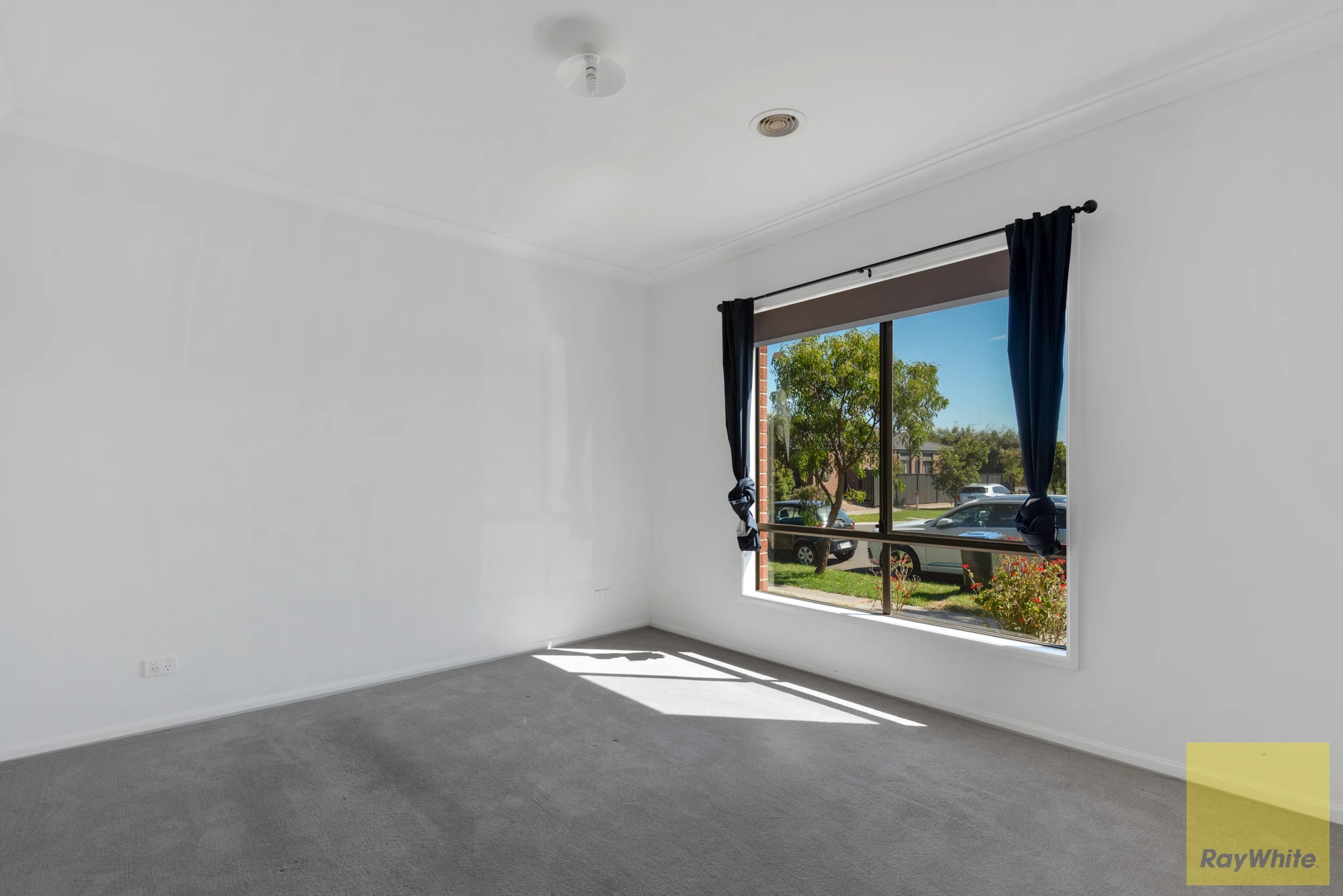 72 Victor King Drive, Point Cook, VIC 3030