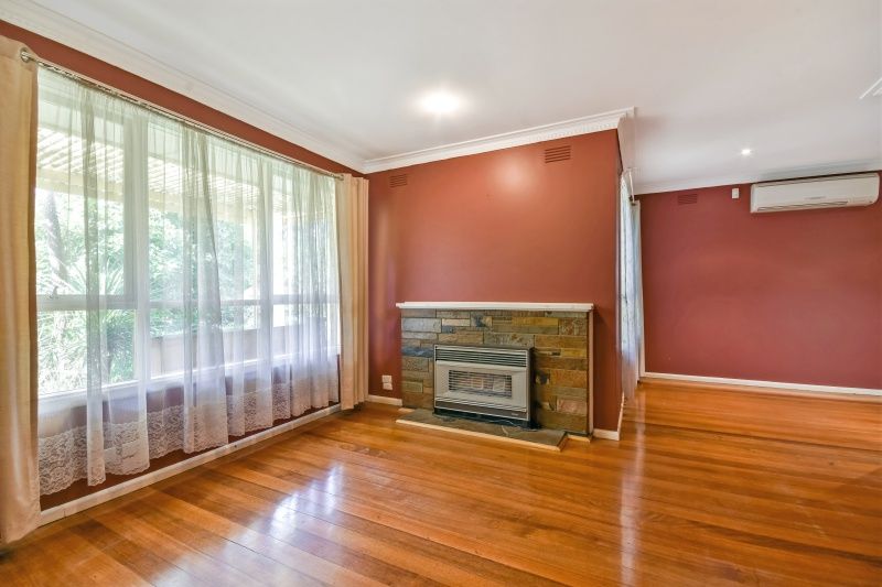 1/2 Holme Road, Ferntree Gully, VIC 3156