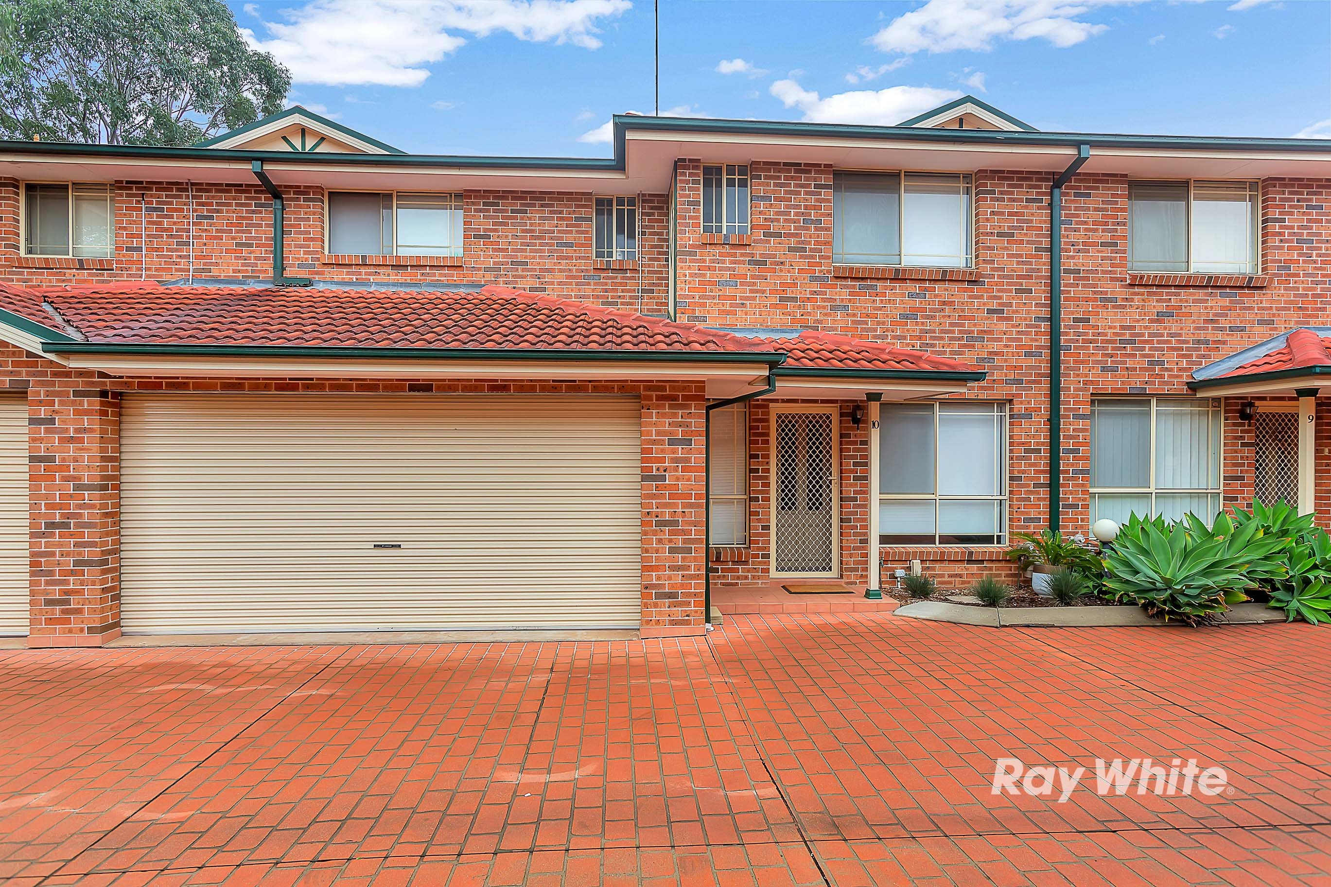 10/16 Hillcrest Road, Quakers Hill, NSW 2763