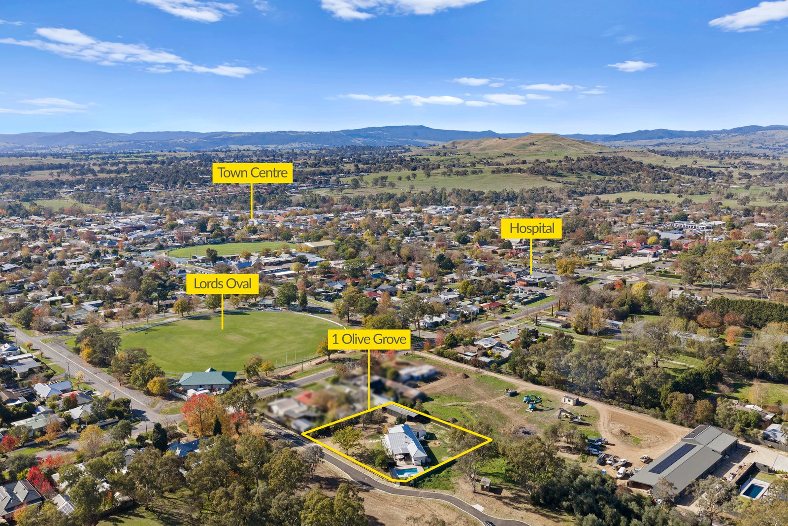 1 Olive Grove, MANSFIELD, VIC 3722