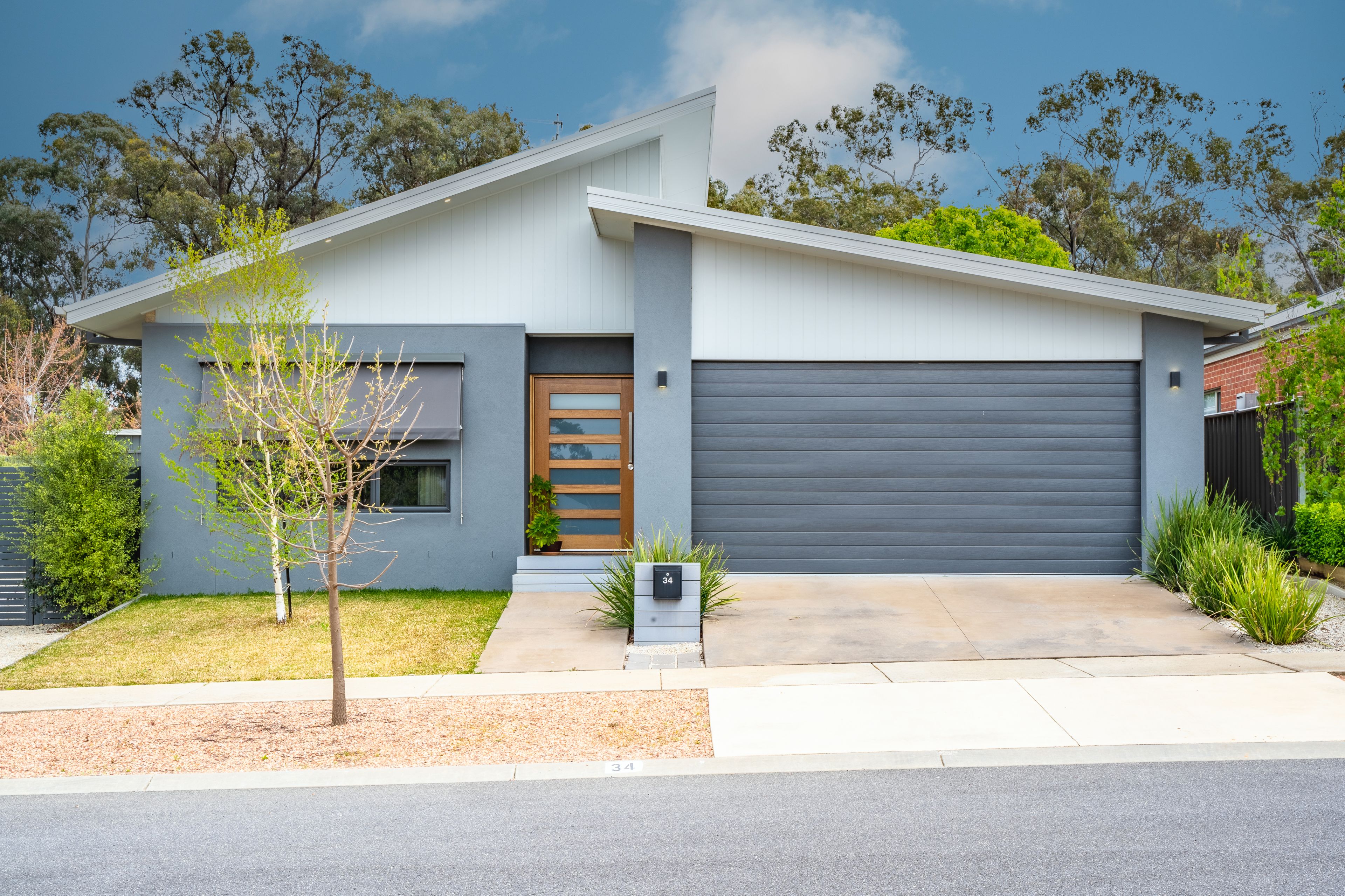 34 Riversdale Avenue, Eaglehawk, VIC 3556