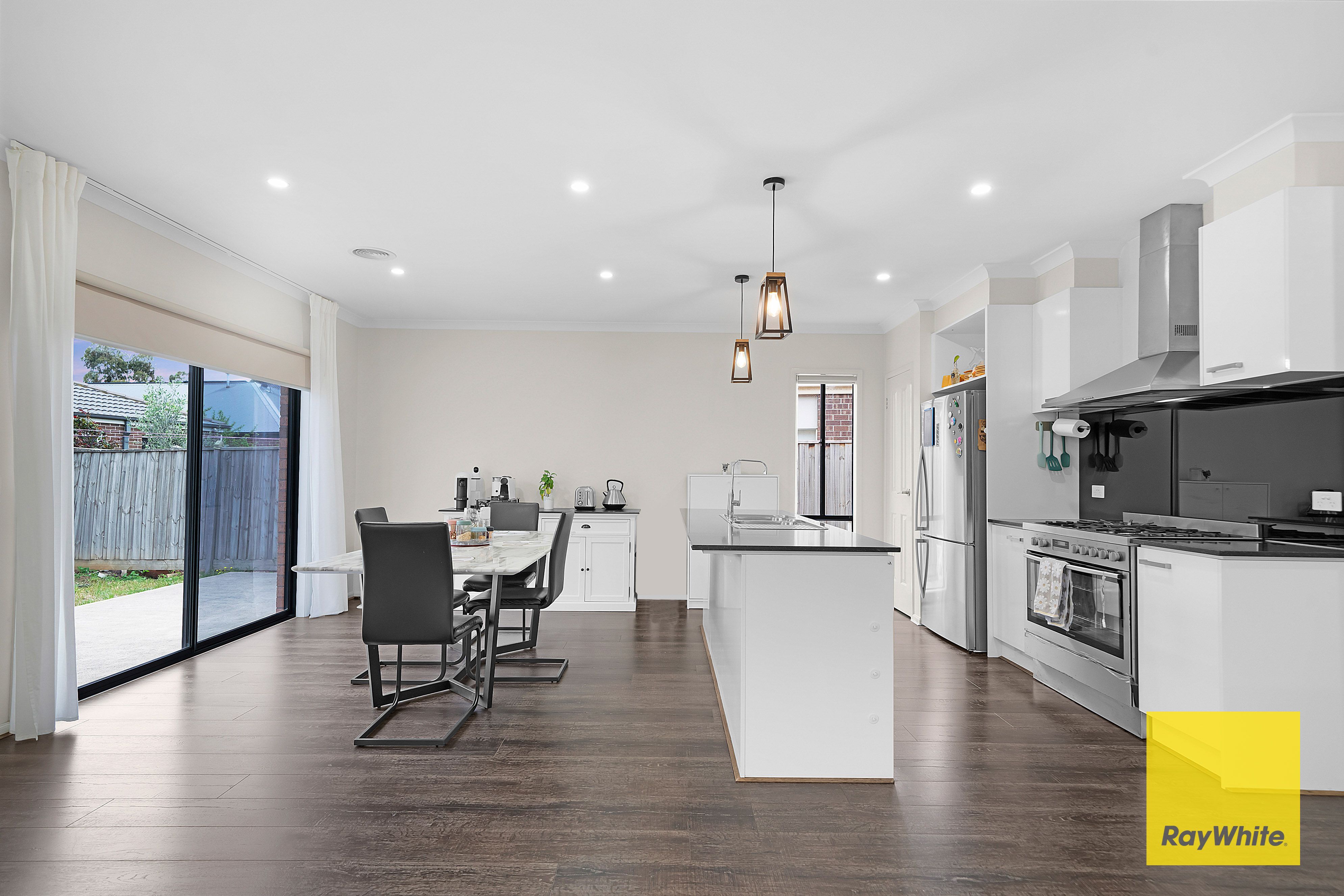 28 Yates Avenue — photo 8 of 20