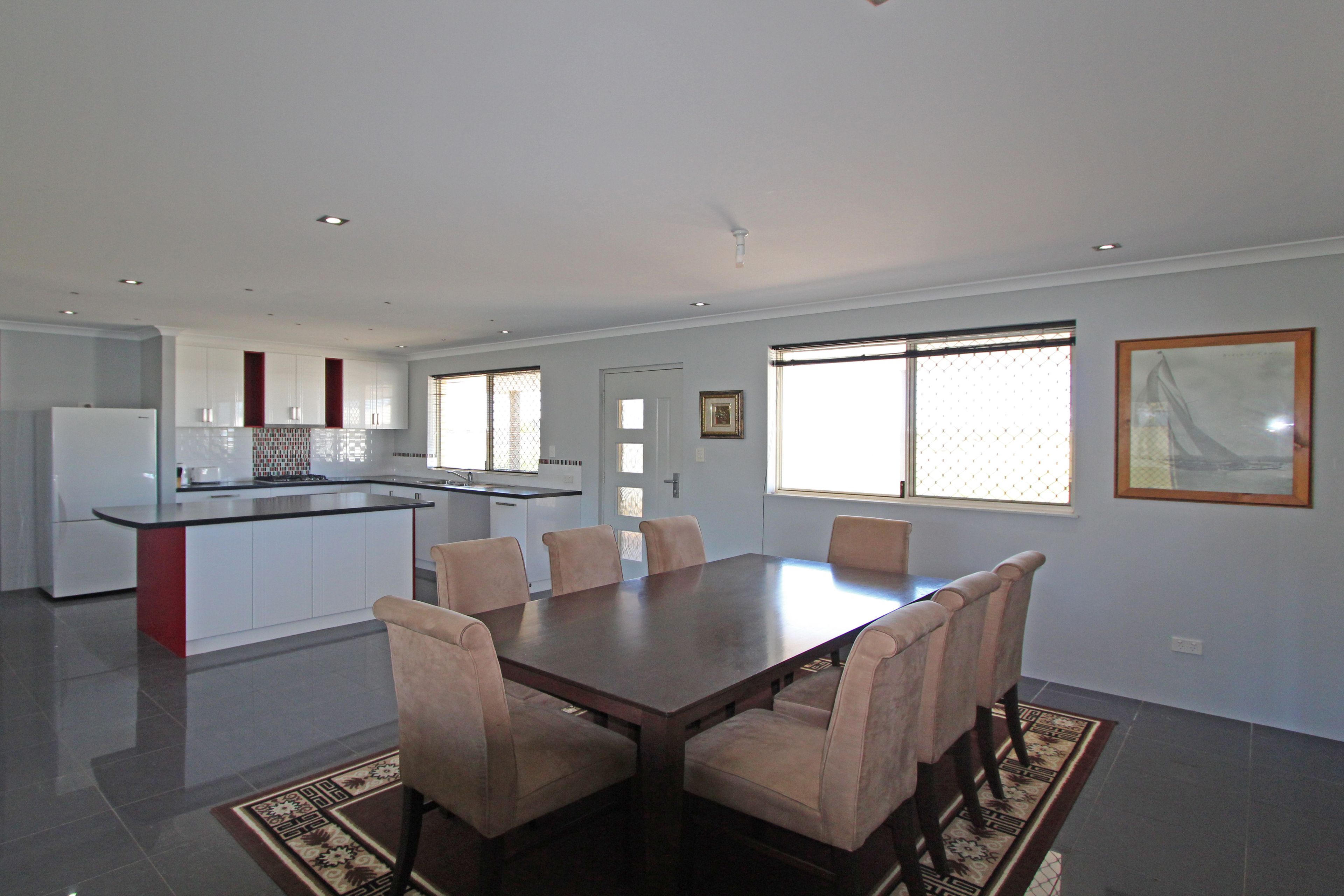 14 Moonlight Crescent, Jurien Bay, WA 6516