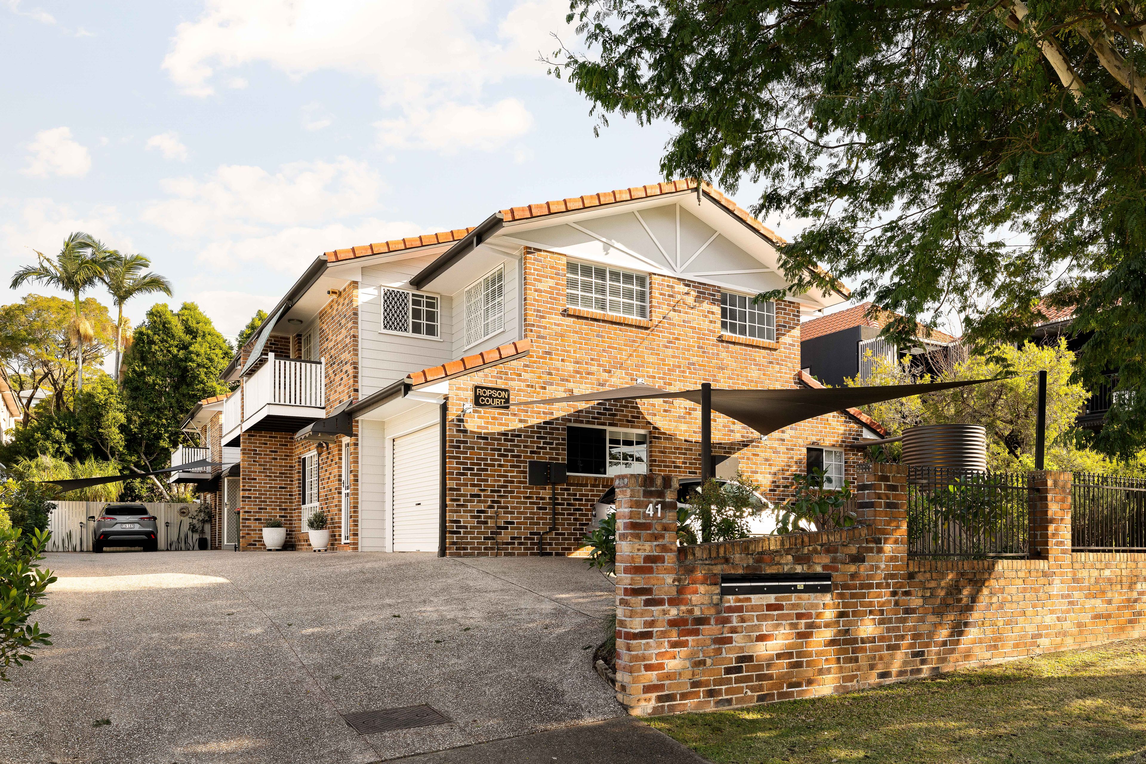 41 Barlow Street, Clayfield QLD 4011