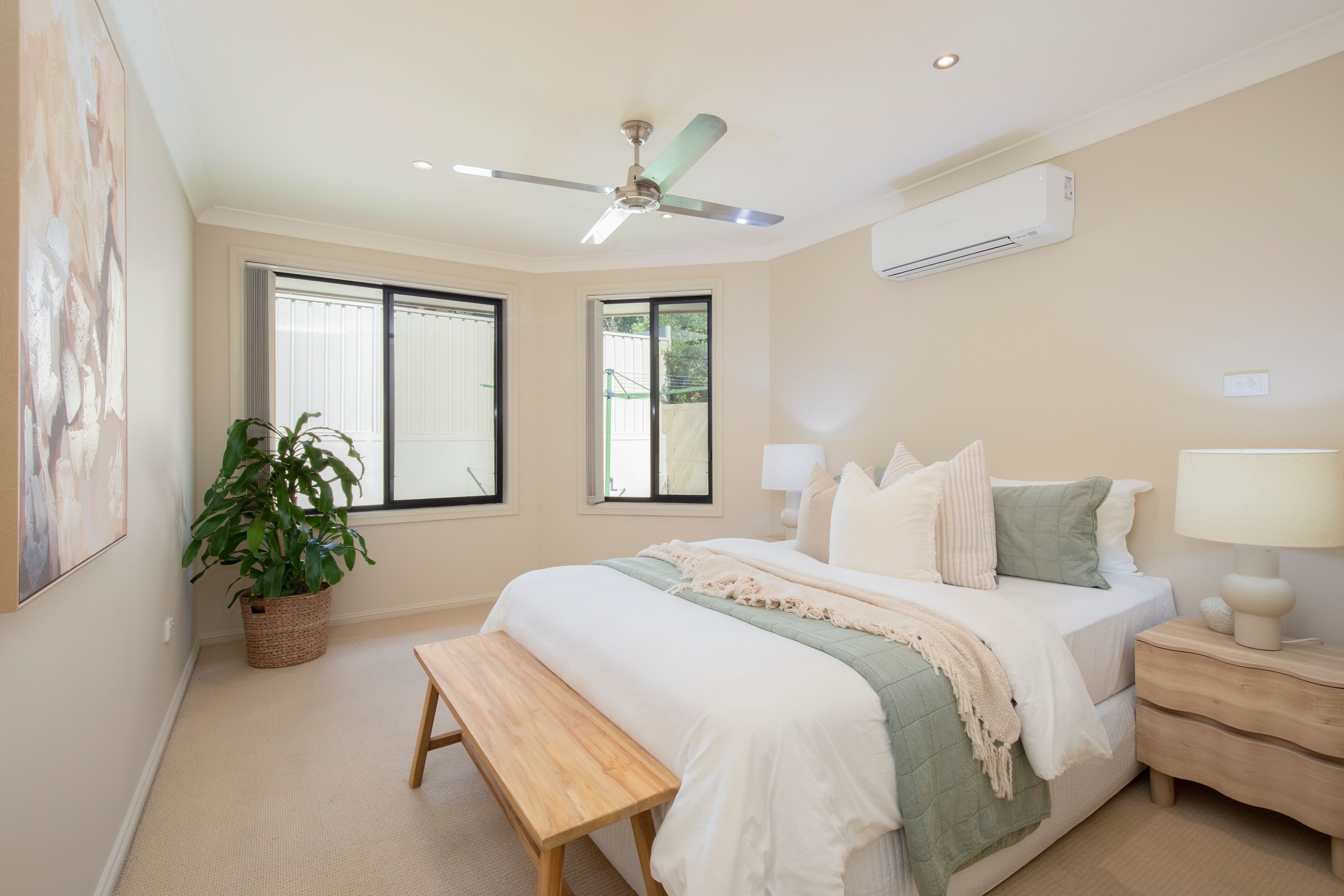 43 Cupania Crescent — photo 8 of 15
