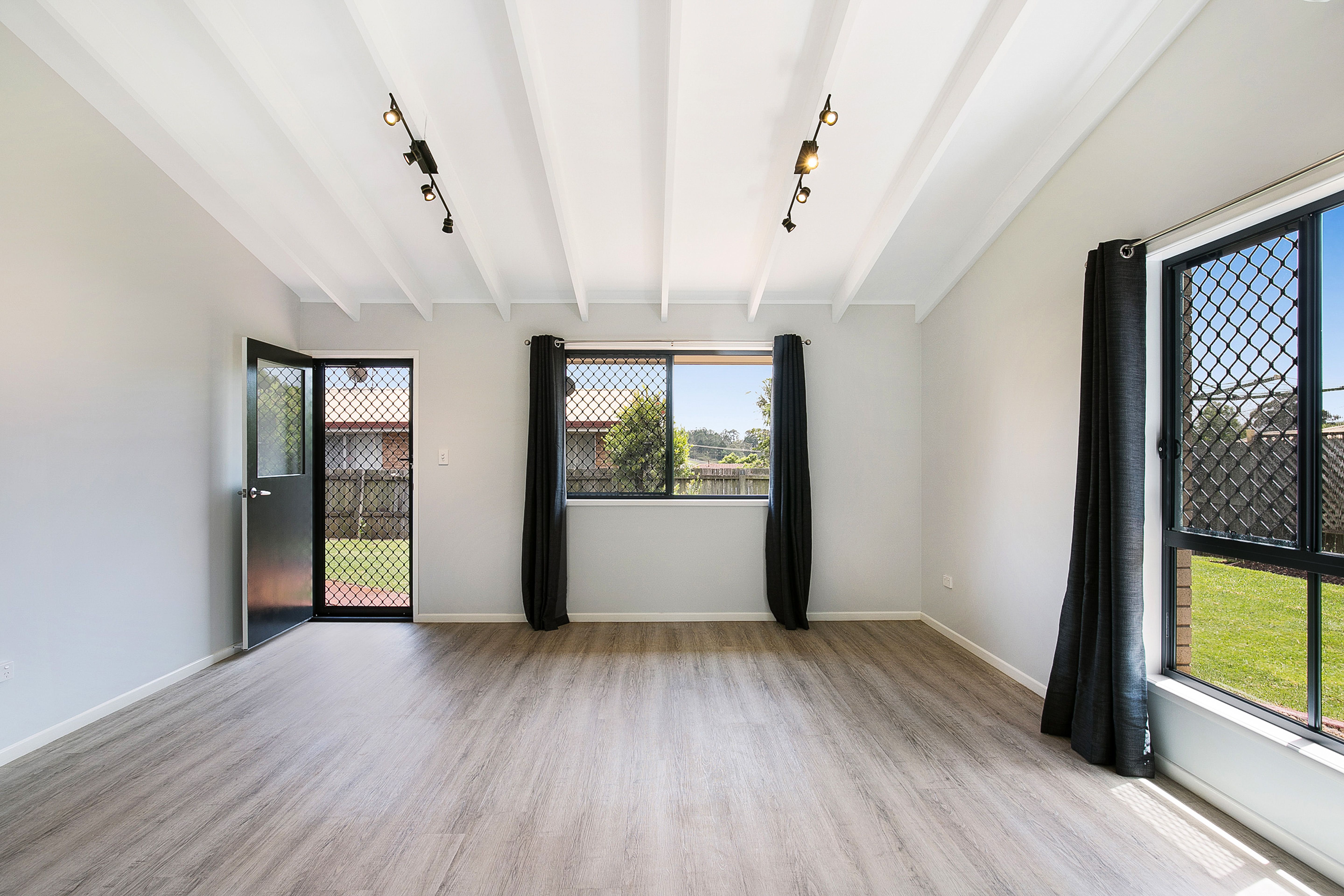 Unit 2/8 Claret Street, Wilsonton Heights, QLD 4350
