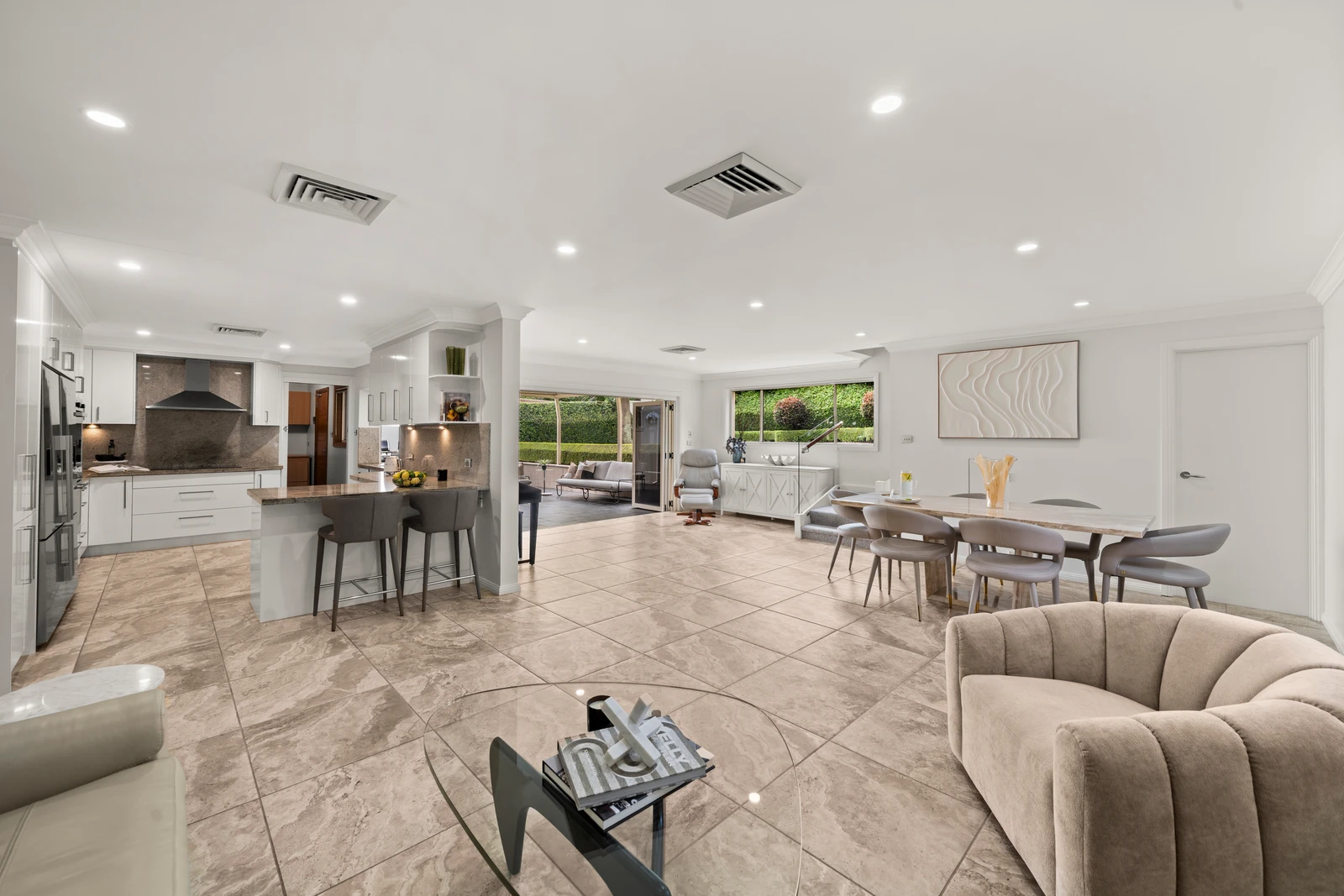31 Glenrowan Avenue, Kellyville, NSW 2155, photo 1