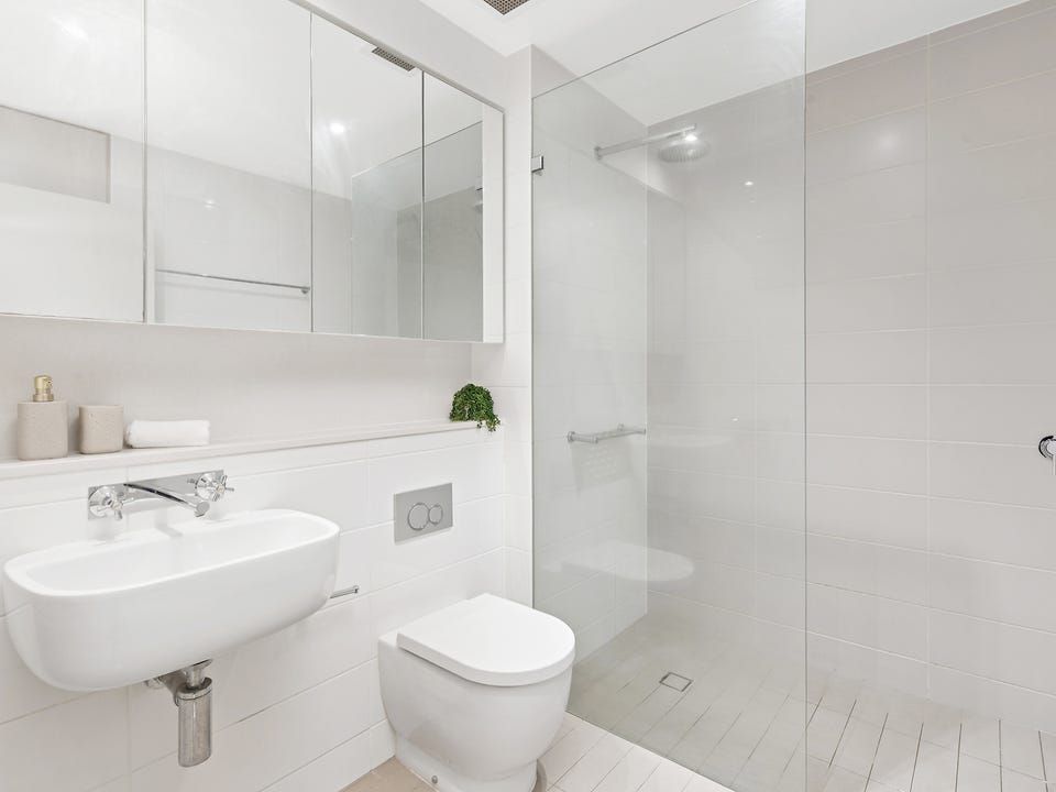 1404/280 Burns Bay Road — photo 6 of 8