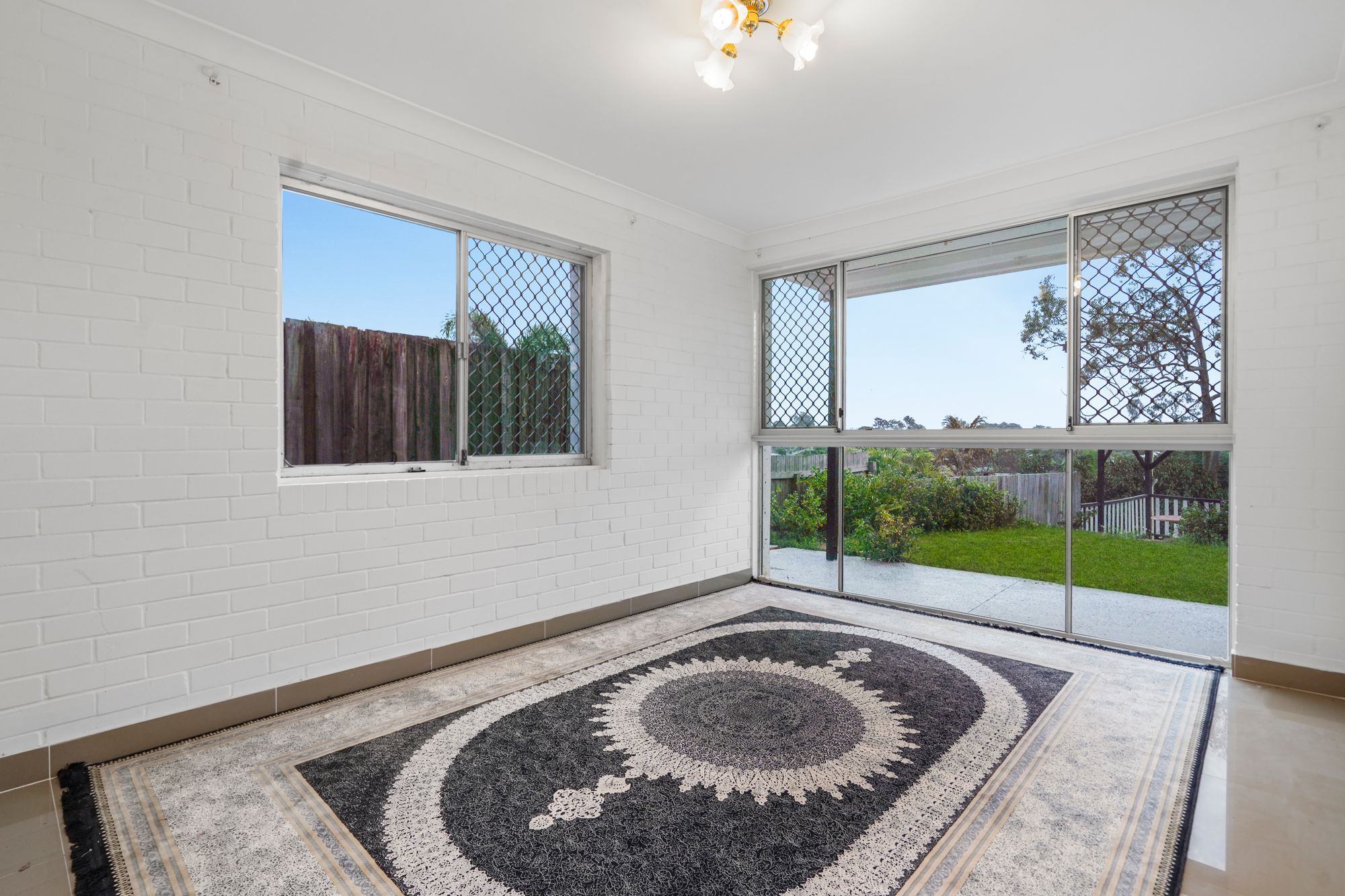 25 Minerva Street — photo 10 of 26