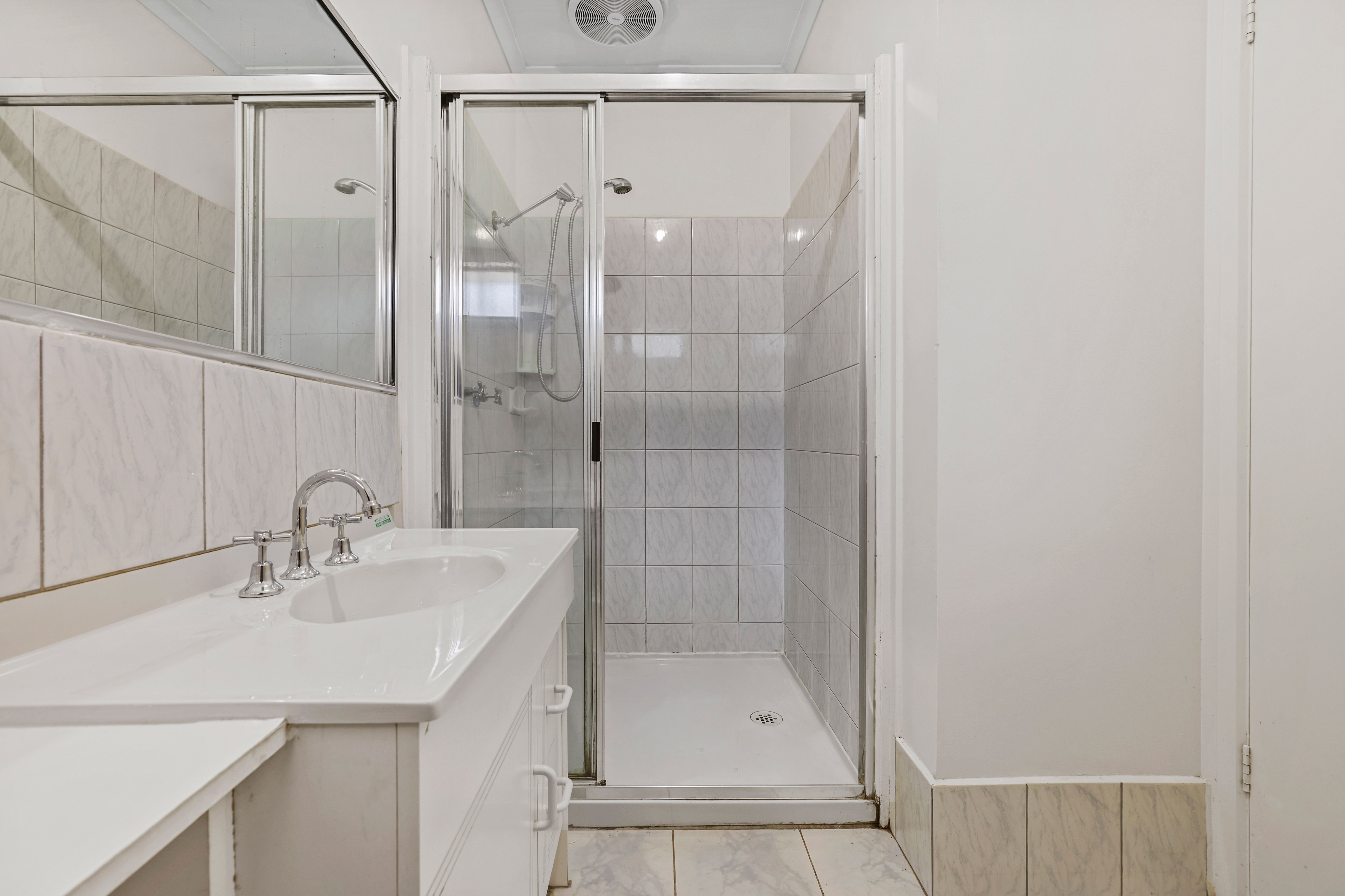 4 Crestmont Drive — photo 6 of 10