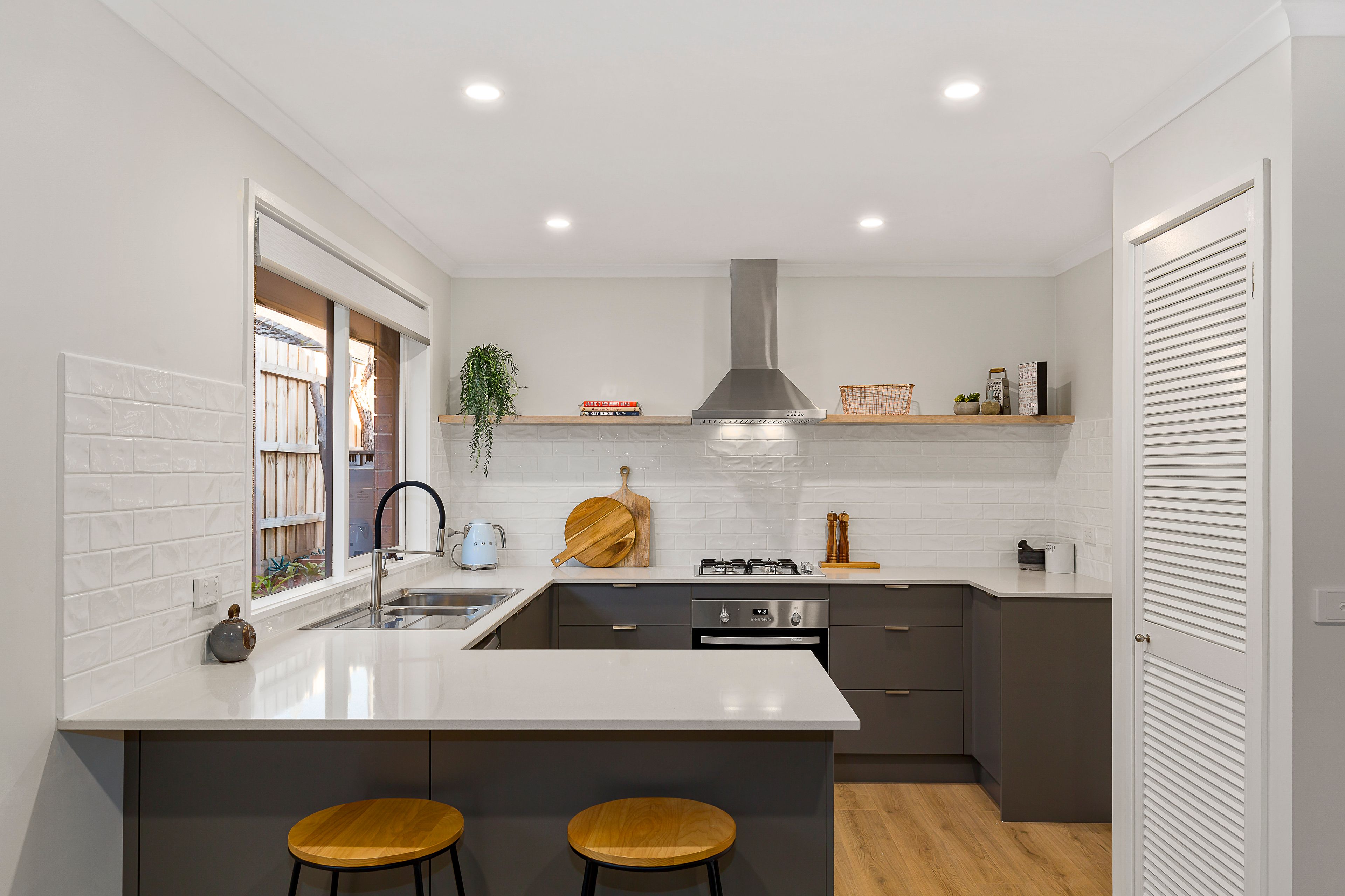 2/15 St Johns Avenue, Frankston, VIC 3199